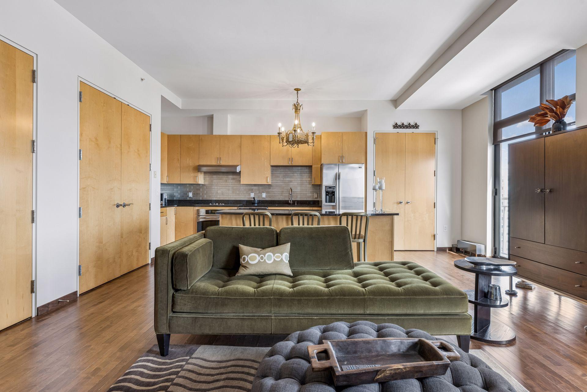 201 S 11th Street Unit: 1740