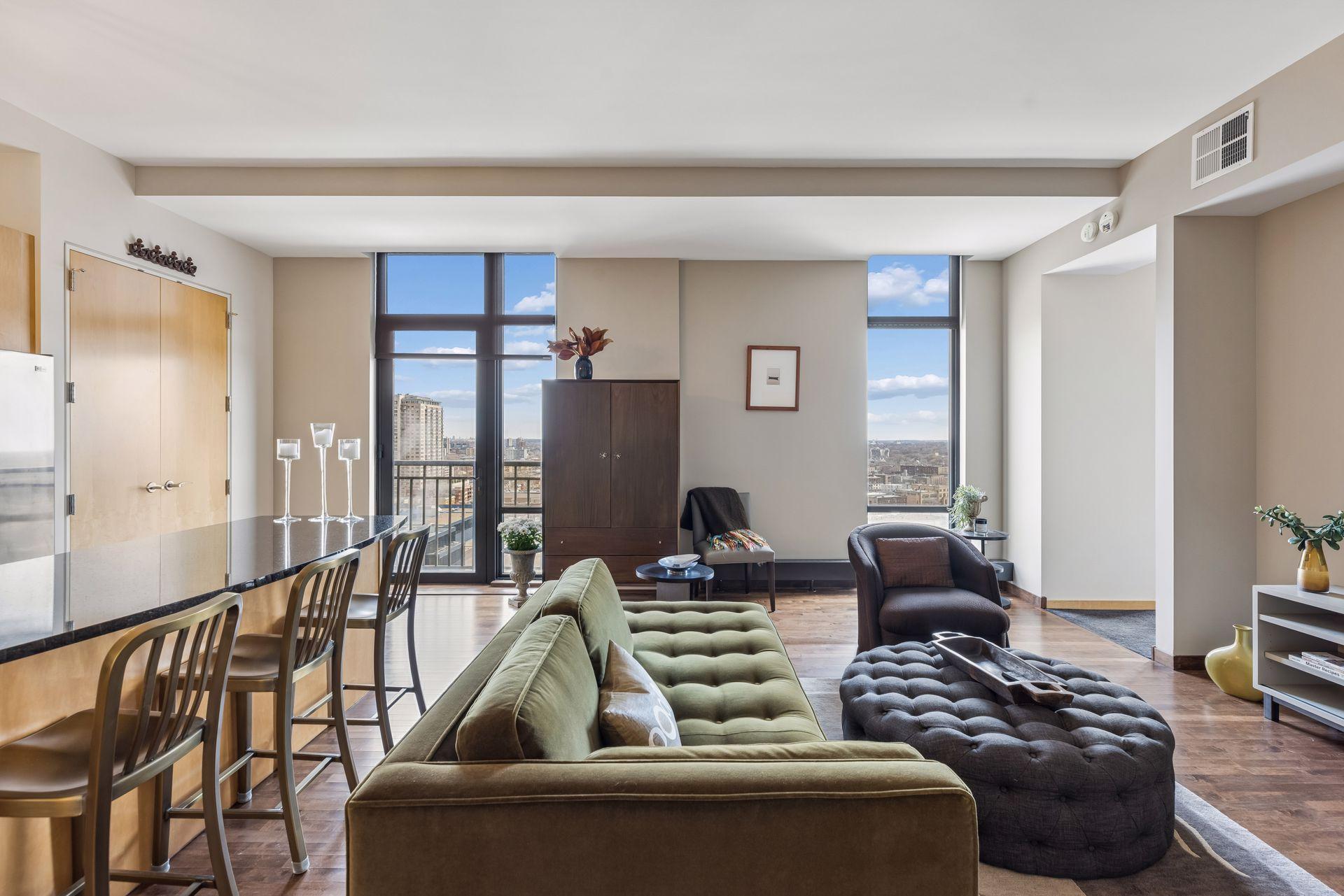 201 S 11th Street Unit: 1740