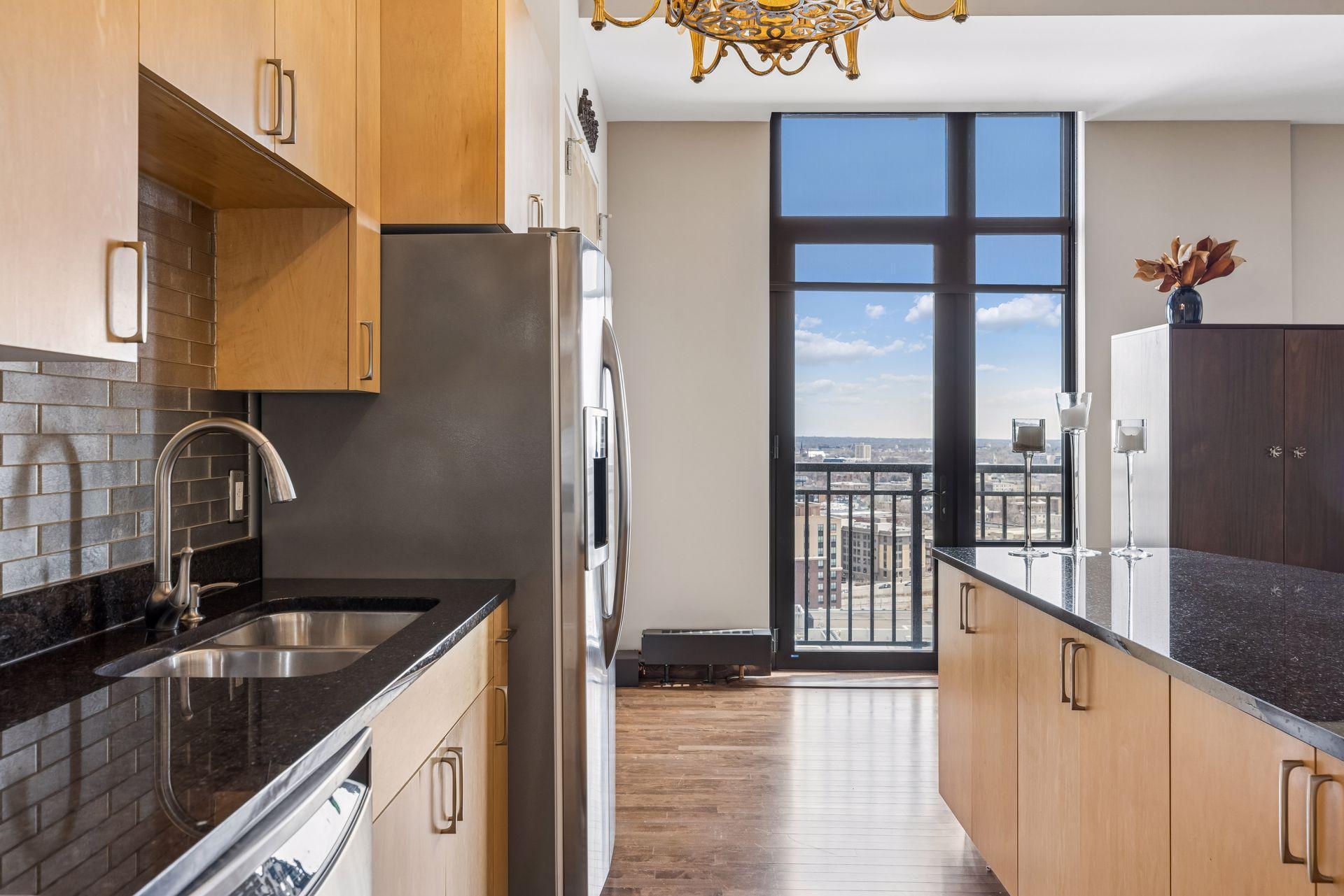 201 S 11th Street Unit: 1740