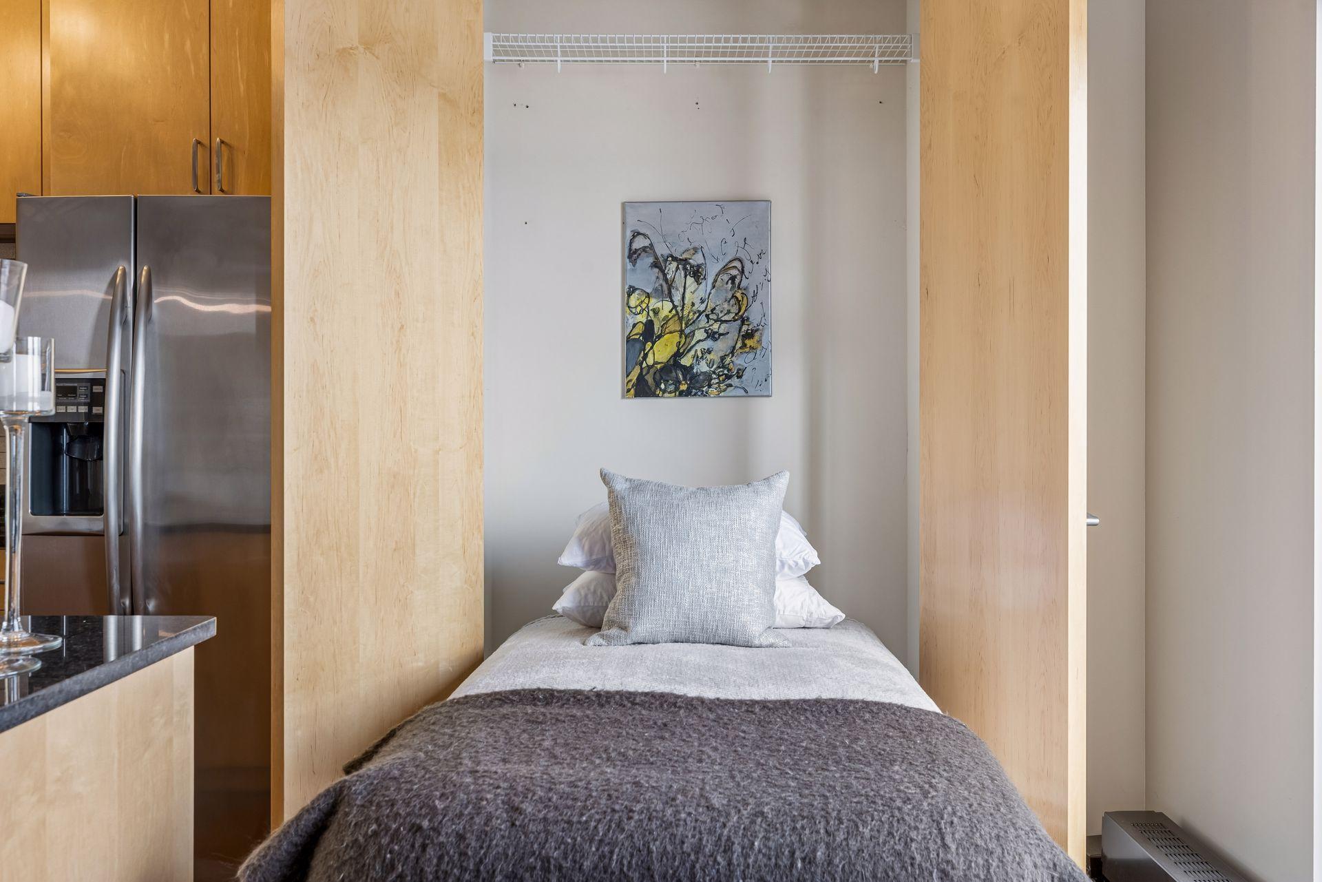 201 S 11th Street Unit: 1740