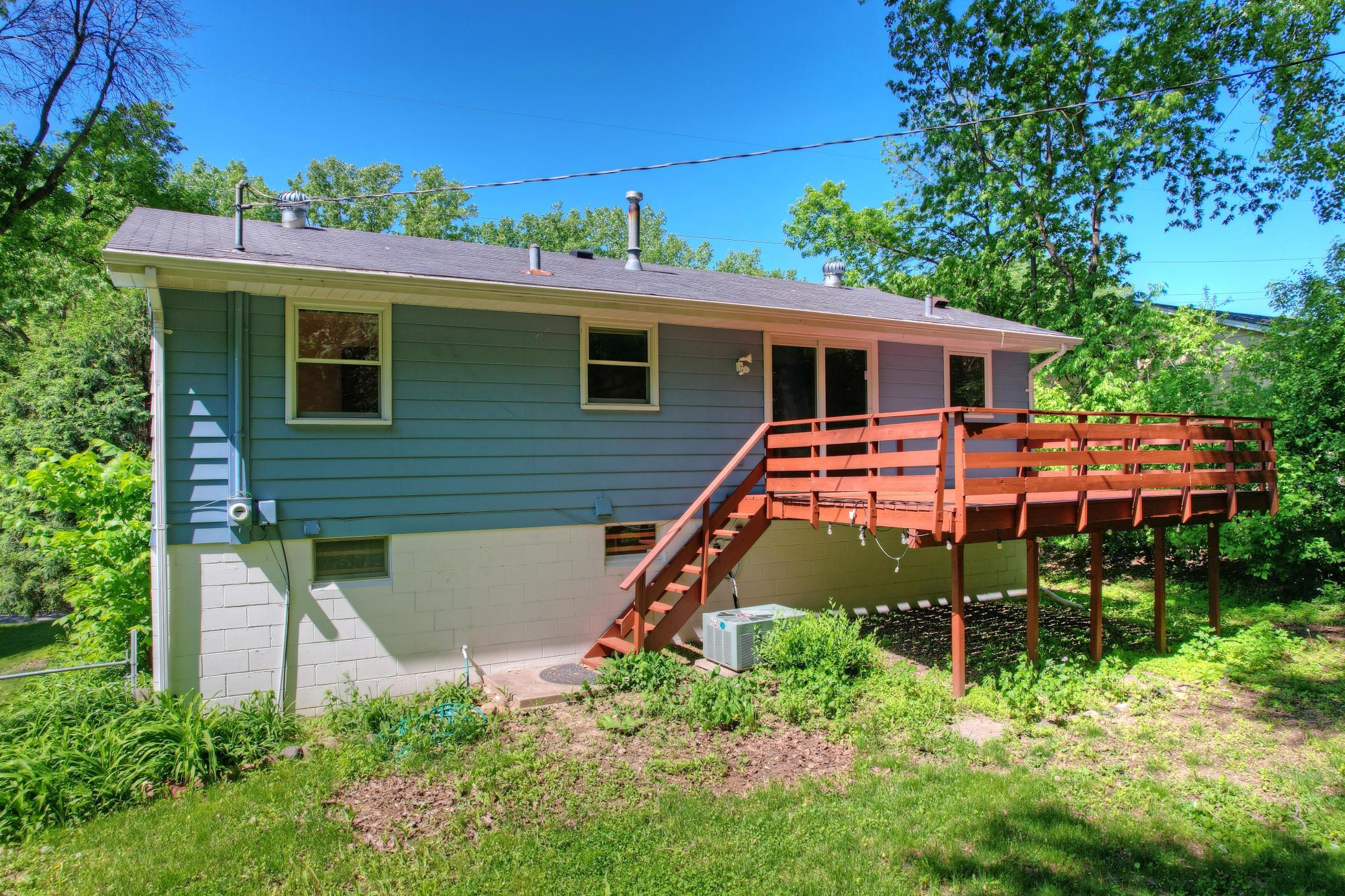 2460 Kewanee Way