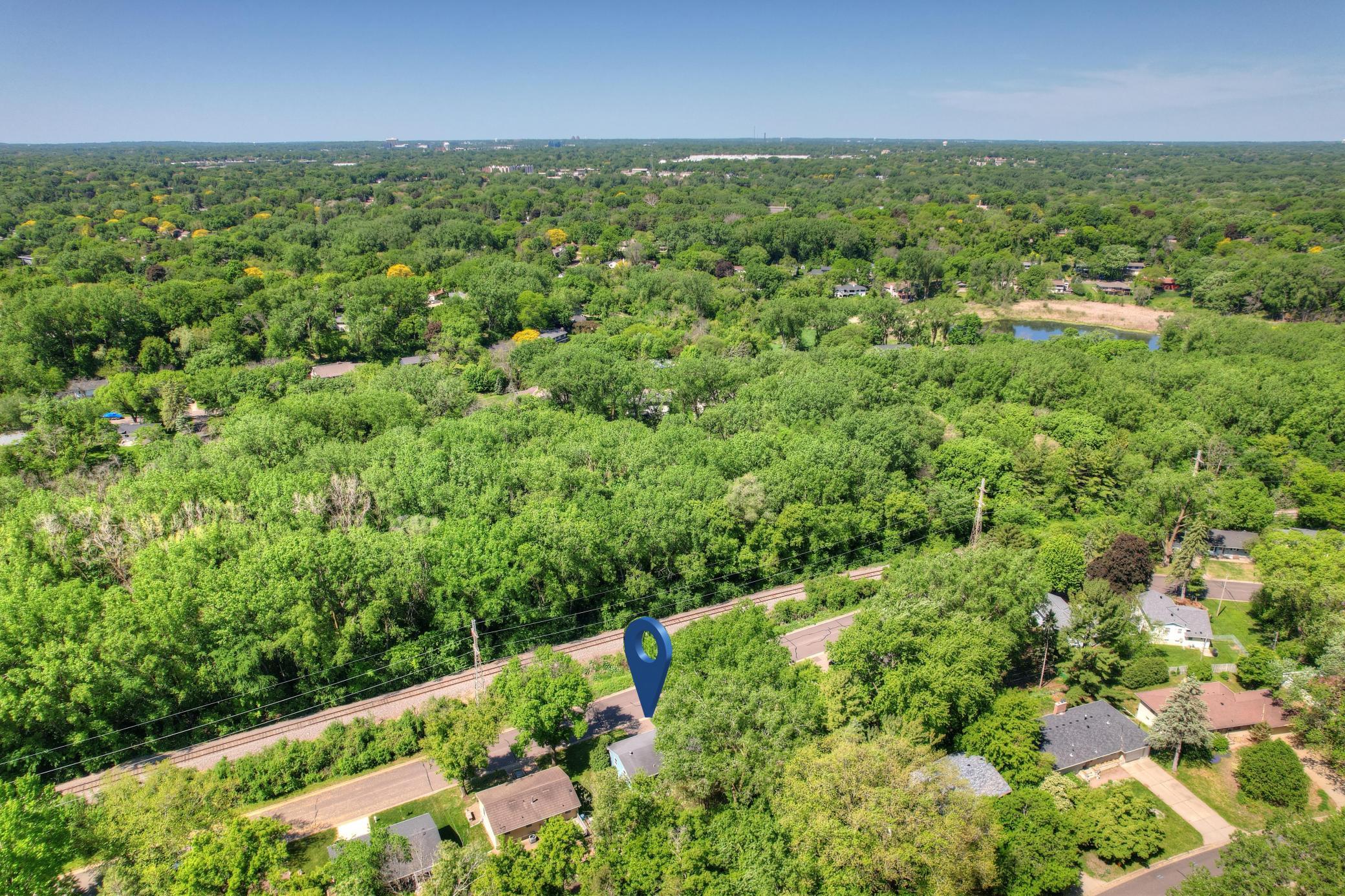 2460 Kewanee Way