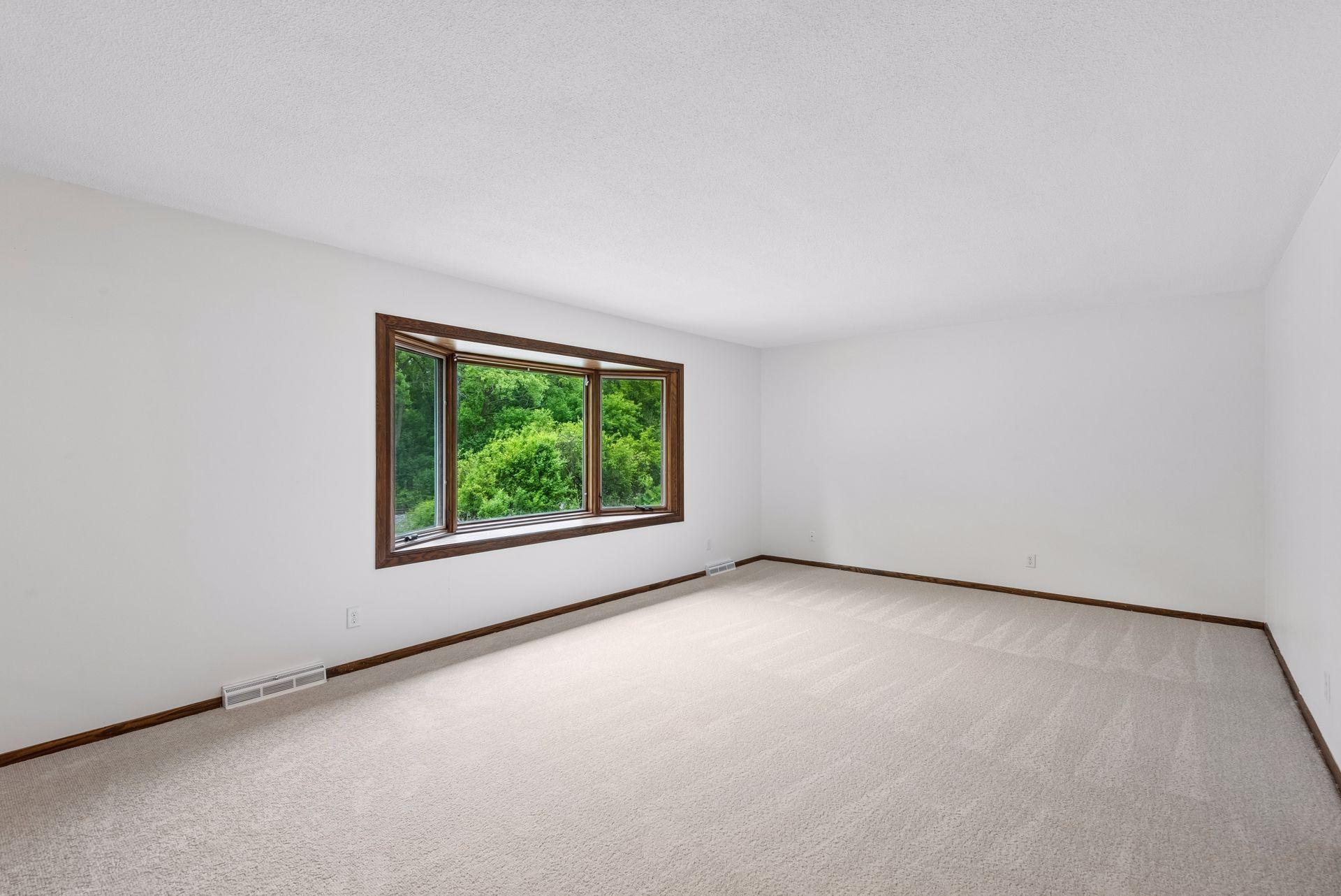 2460 Kewanee Way