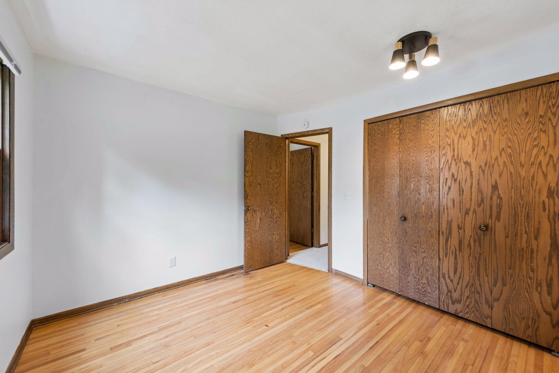 2460 Kewanee Way