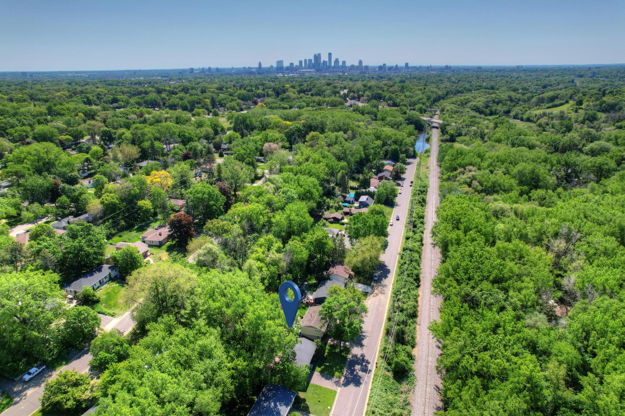 2460 Kewanee Way