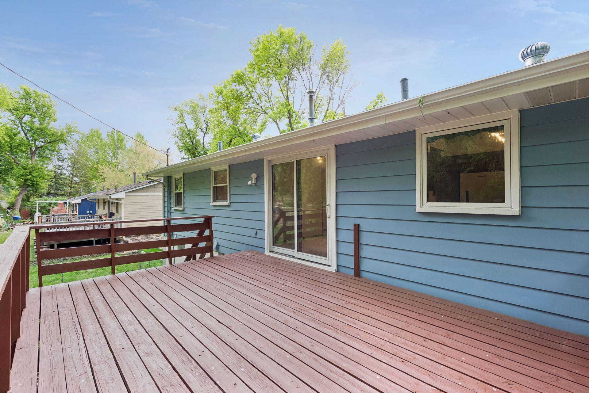 2460 Kewanee Way