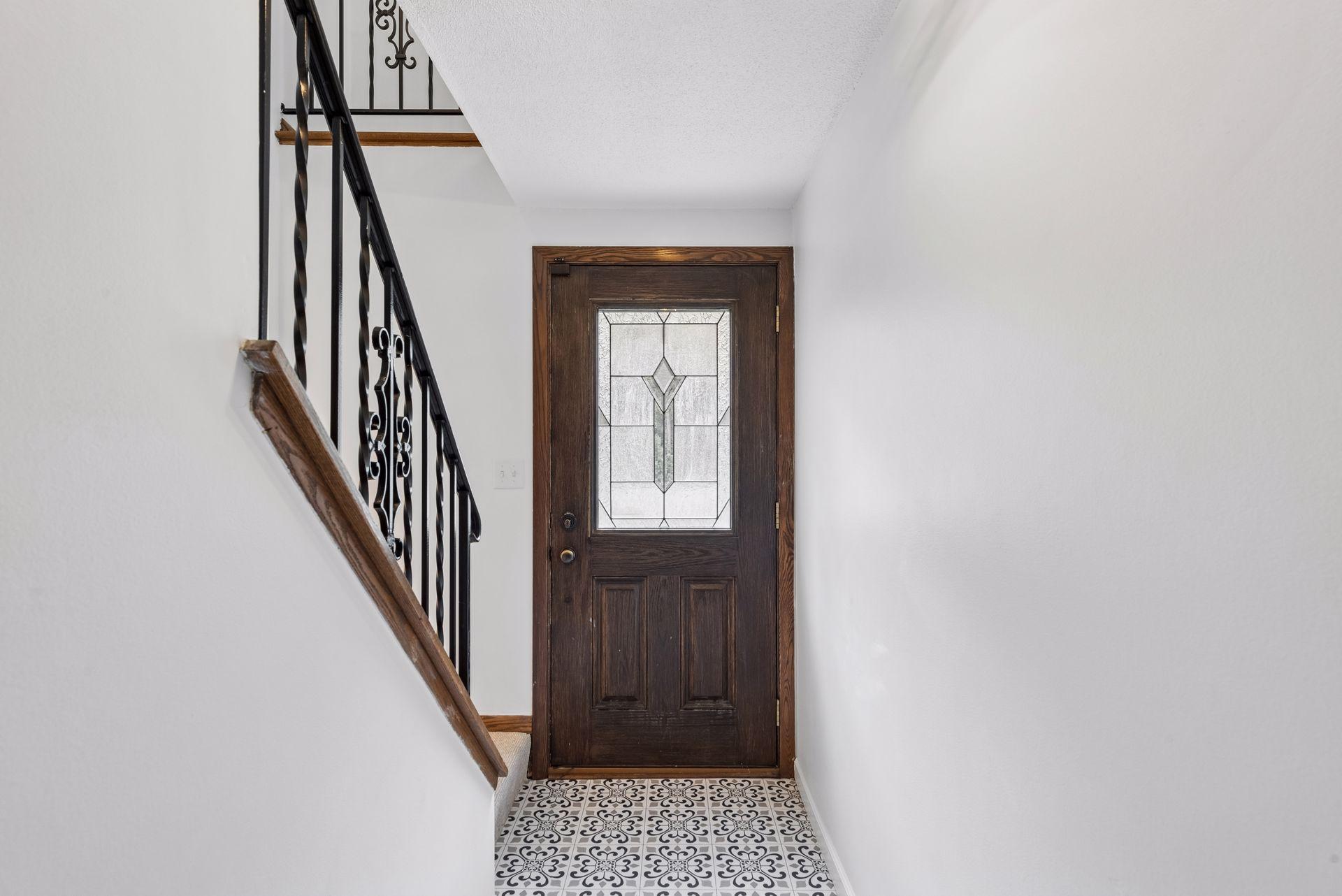 2460 Kewanee Way
