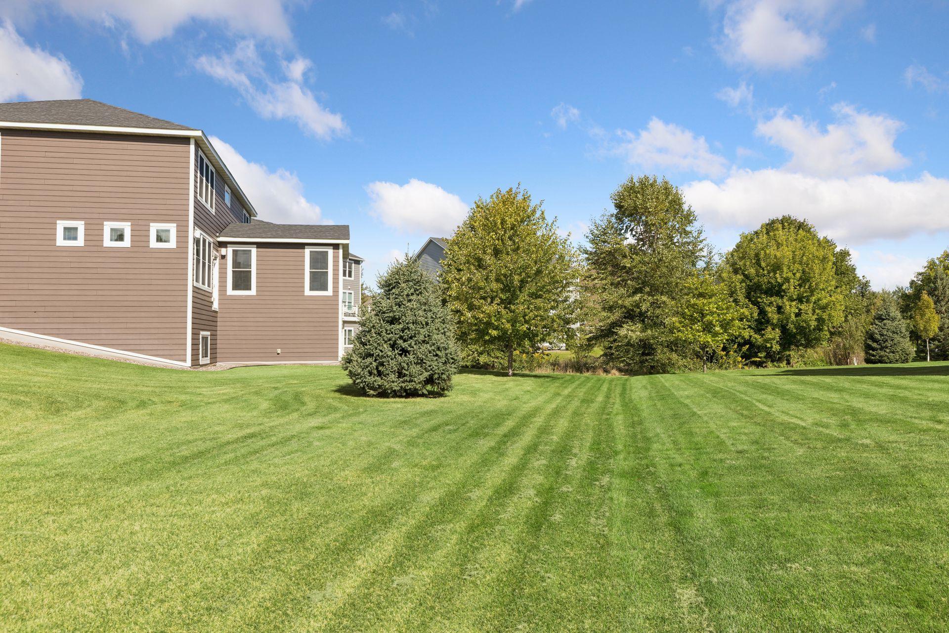 16736 Wuttke Crossing