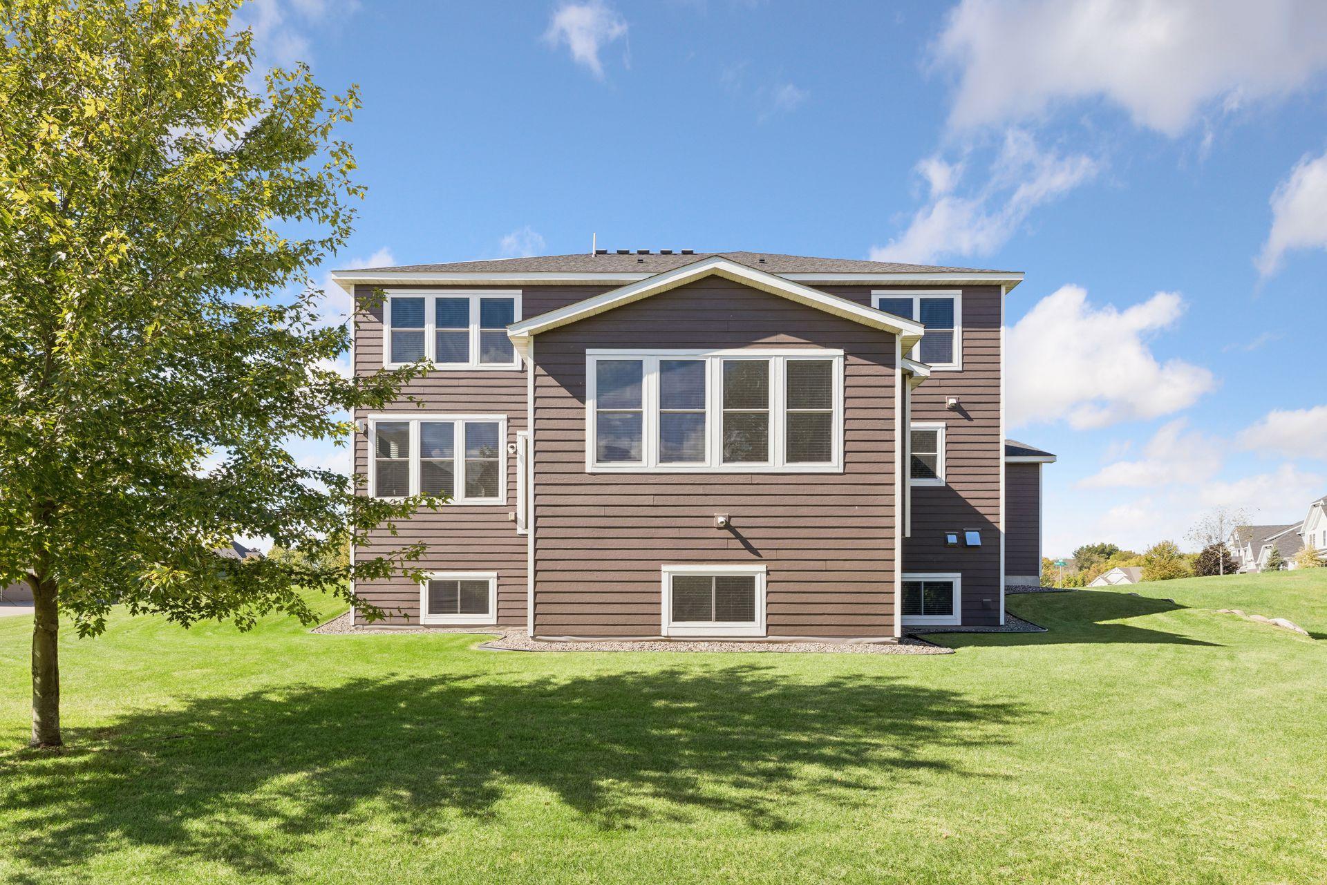 16736 Wuttke Crossing