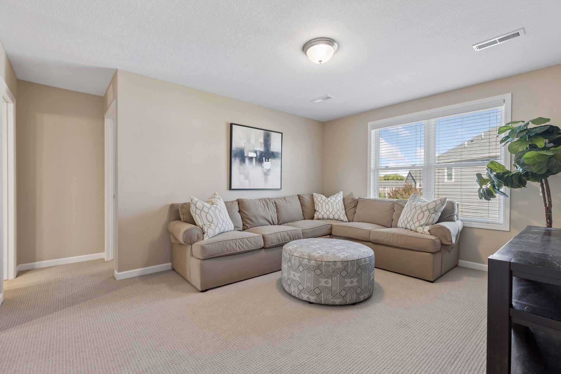 16736 Wuttke Crossing