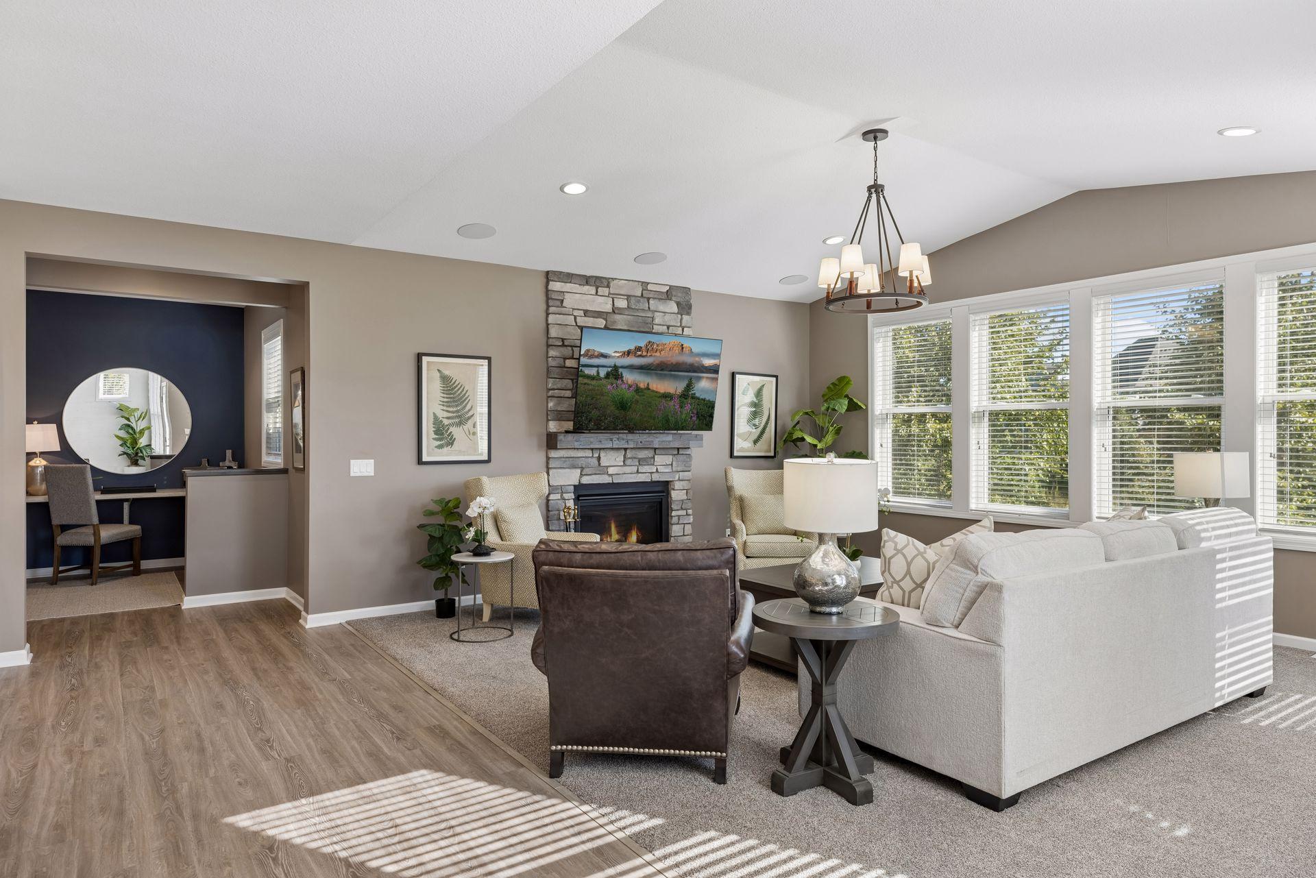 16736 Wuttke Crossing