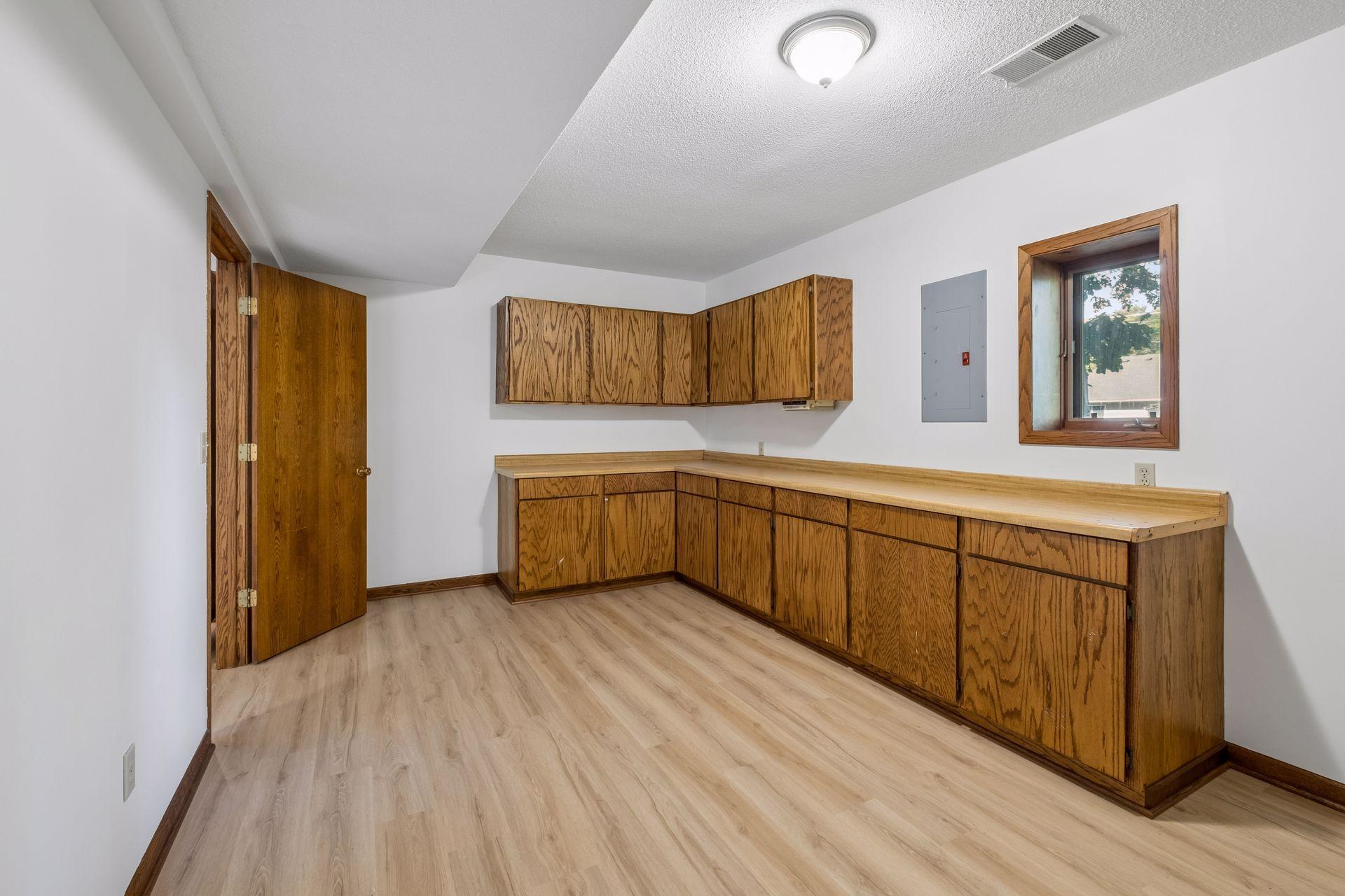 16015 Oak Shore Drive