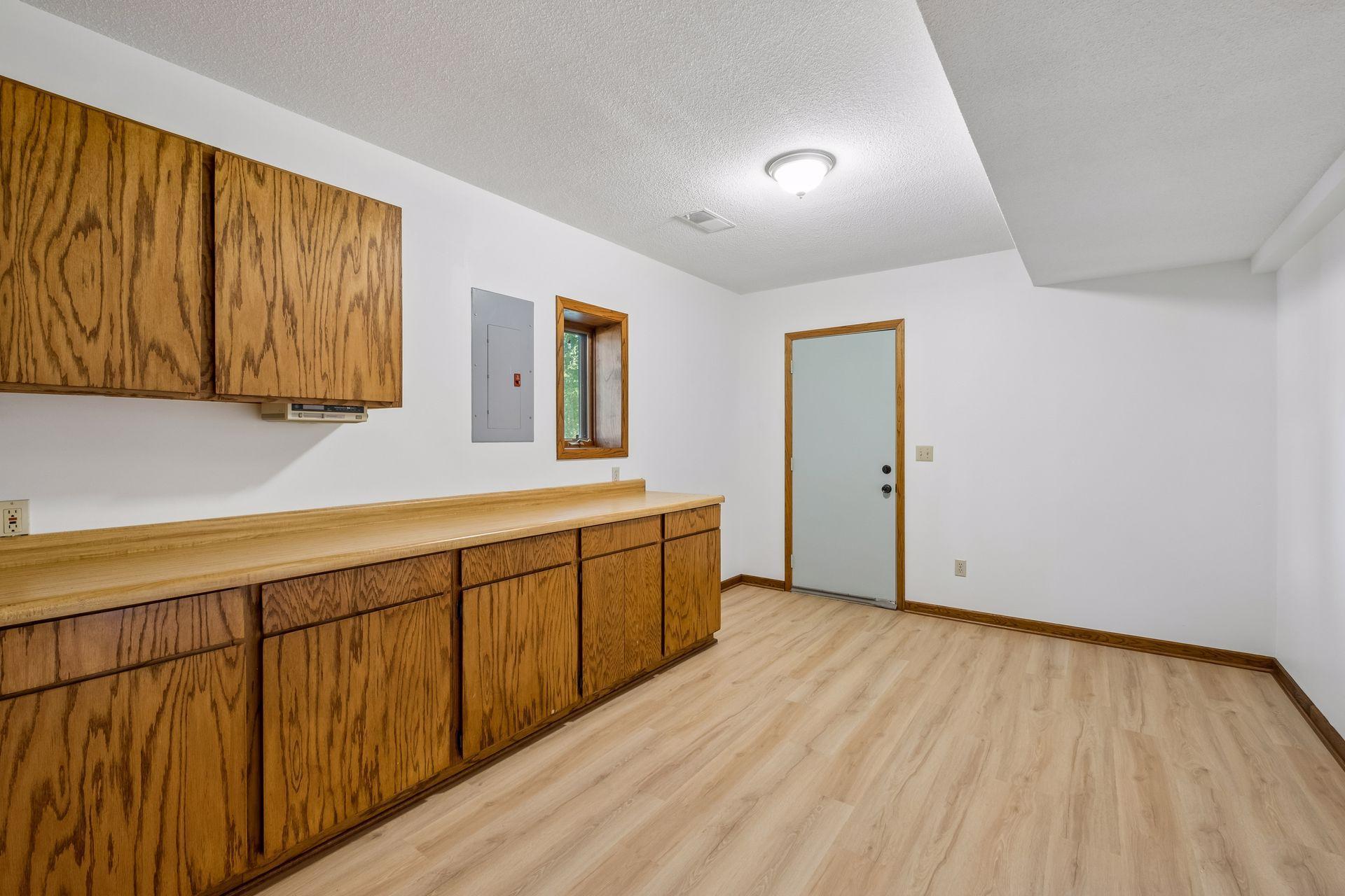 16015 Oak Shore Drive