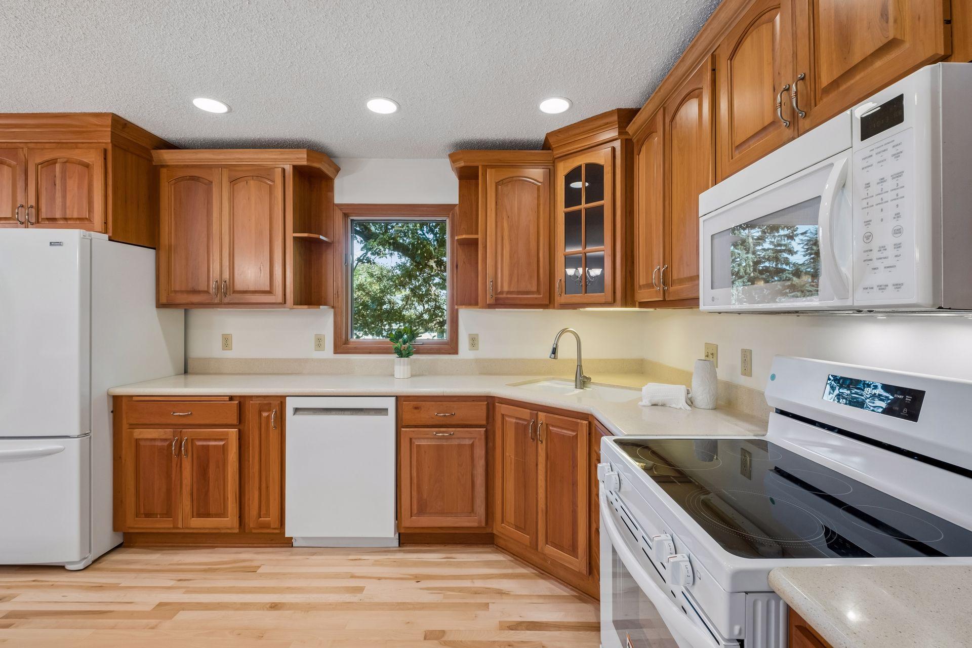 16015 Oak Shore Drive