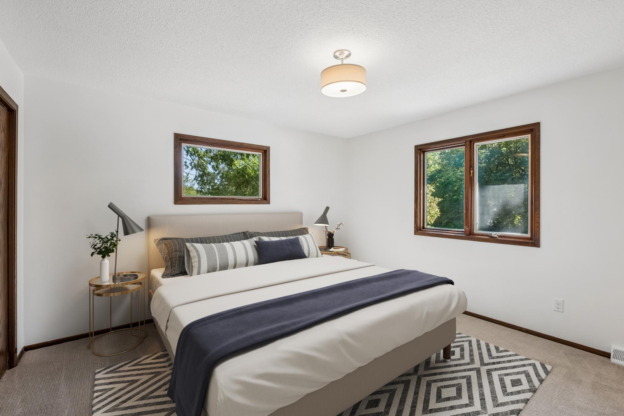 16015 Oak Shore Drive