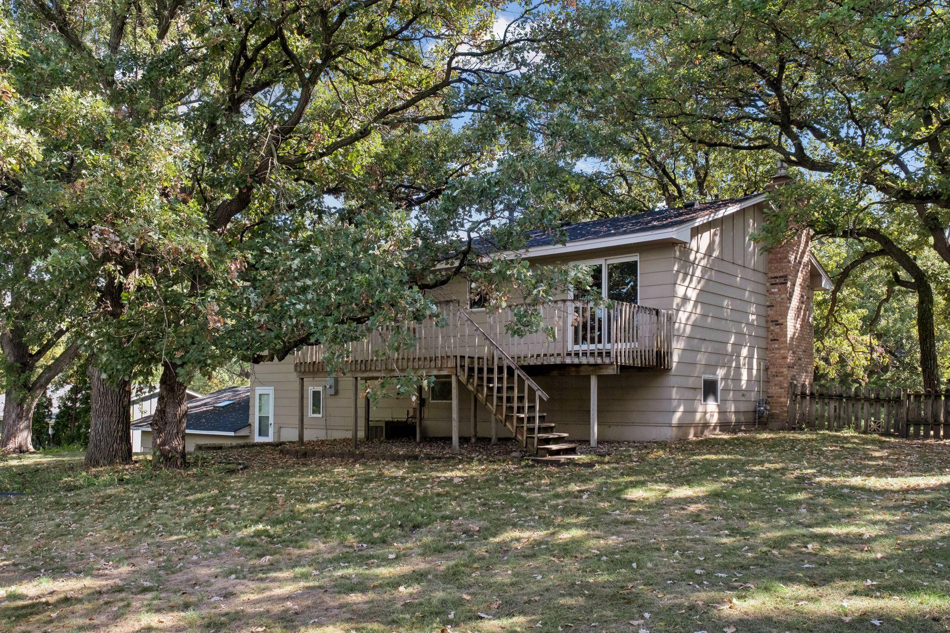16015 Oak Shore Drive