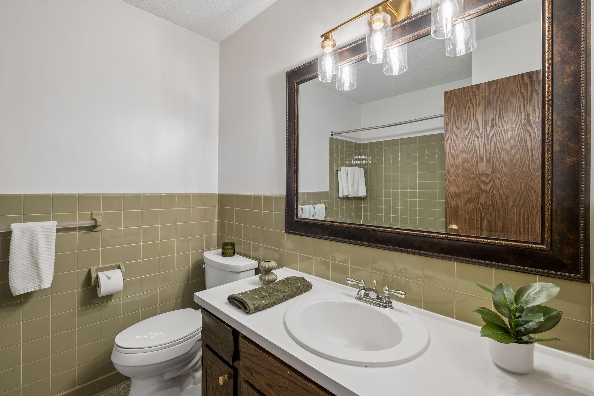 16015 Oak Shore Drive