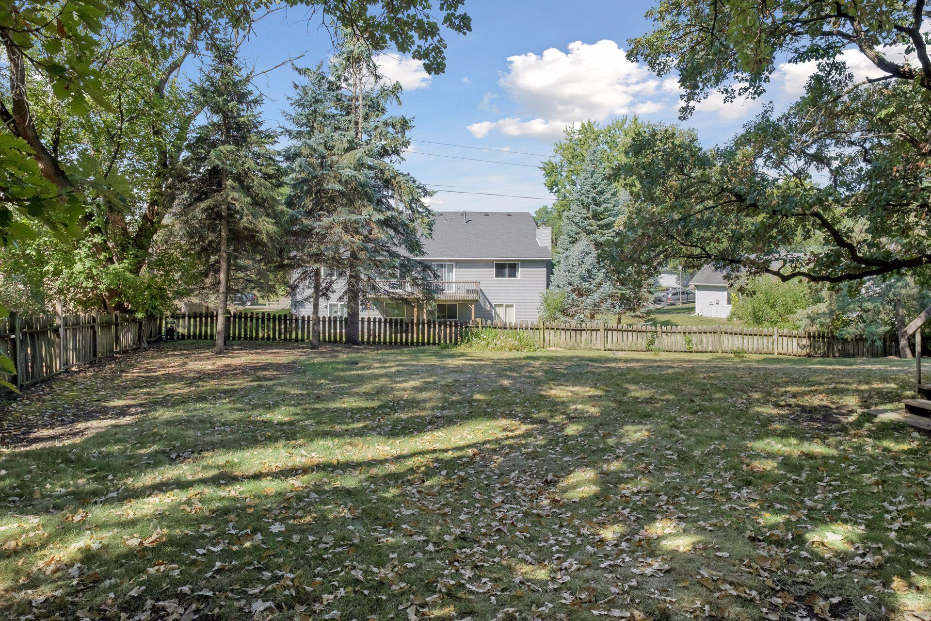 16015 Oak Shore Drive