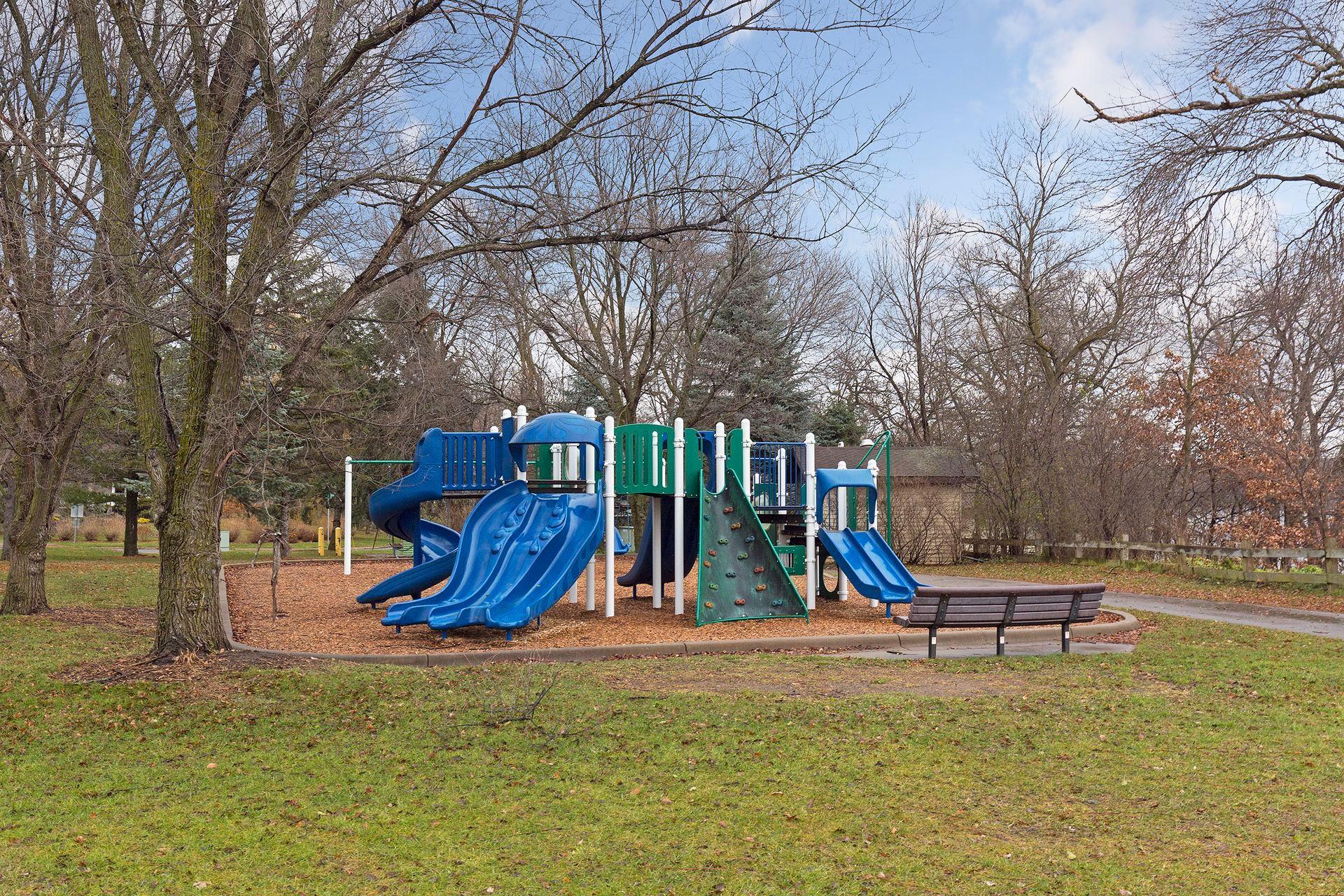 16015 Oak Shore Drive