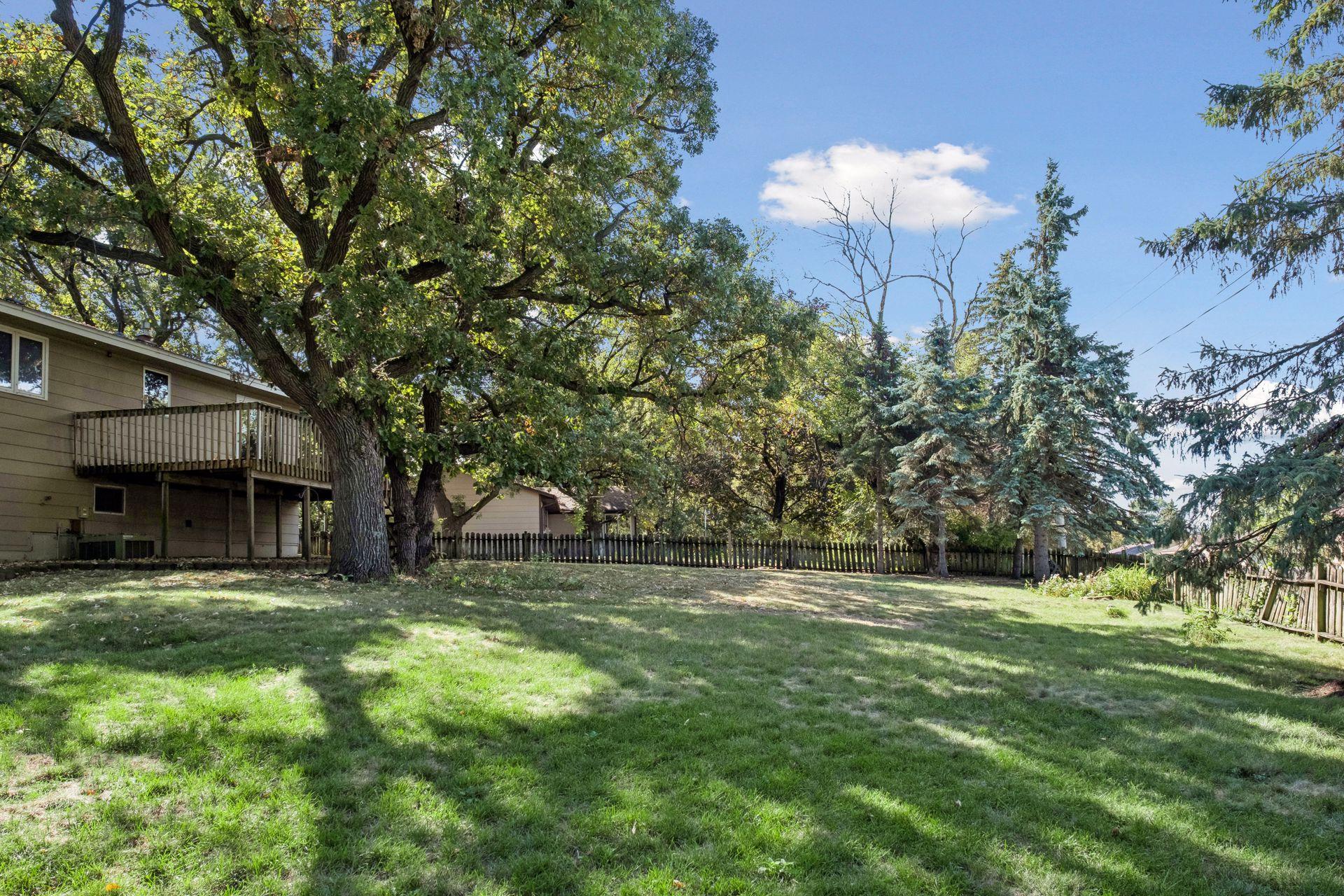 16015 Oak Shore Drive