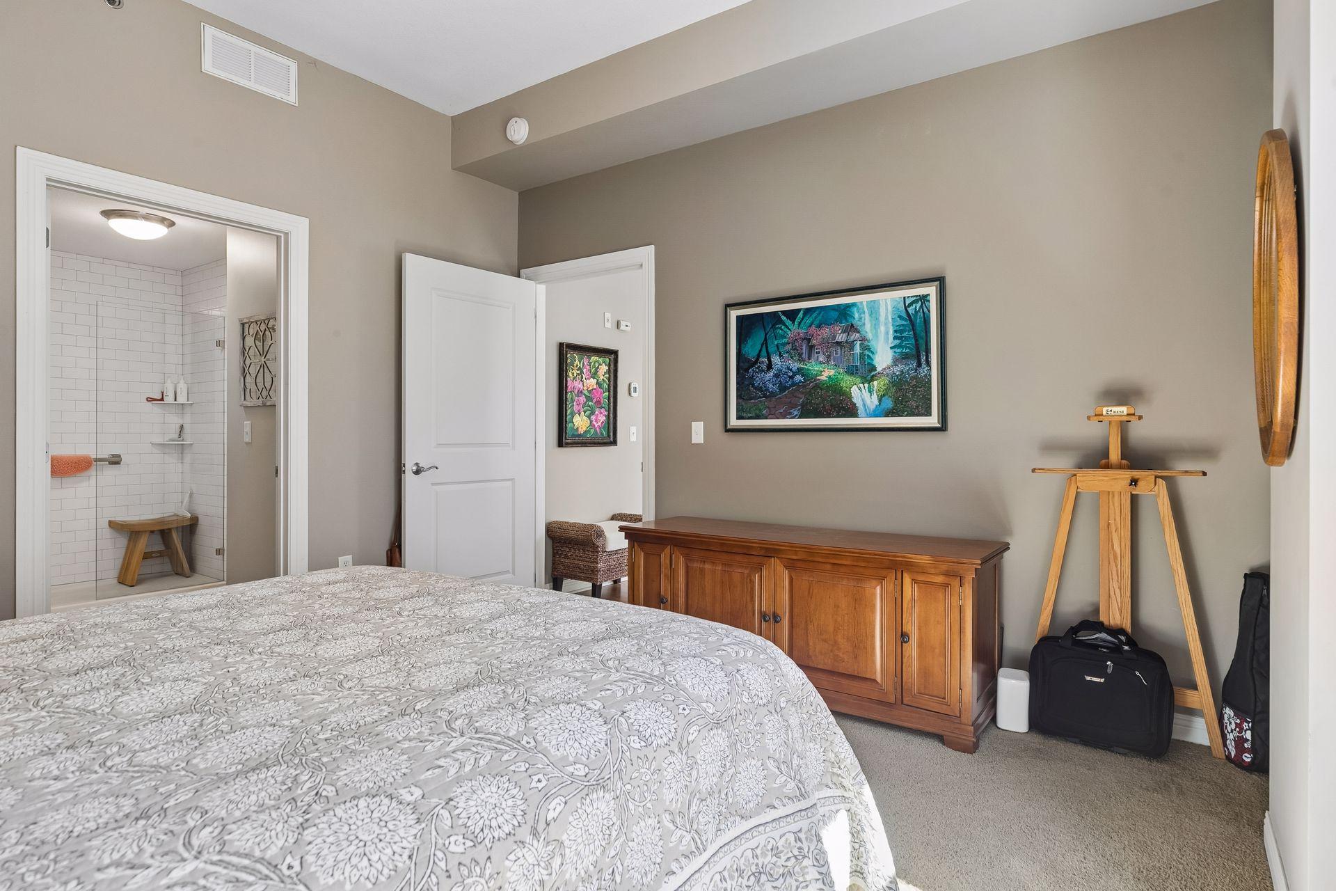 370 Marshall Avenue Unit: 201