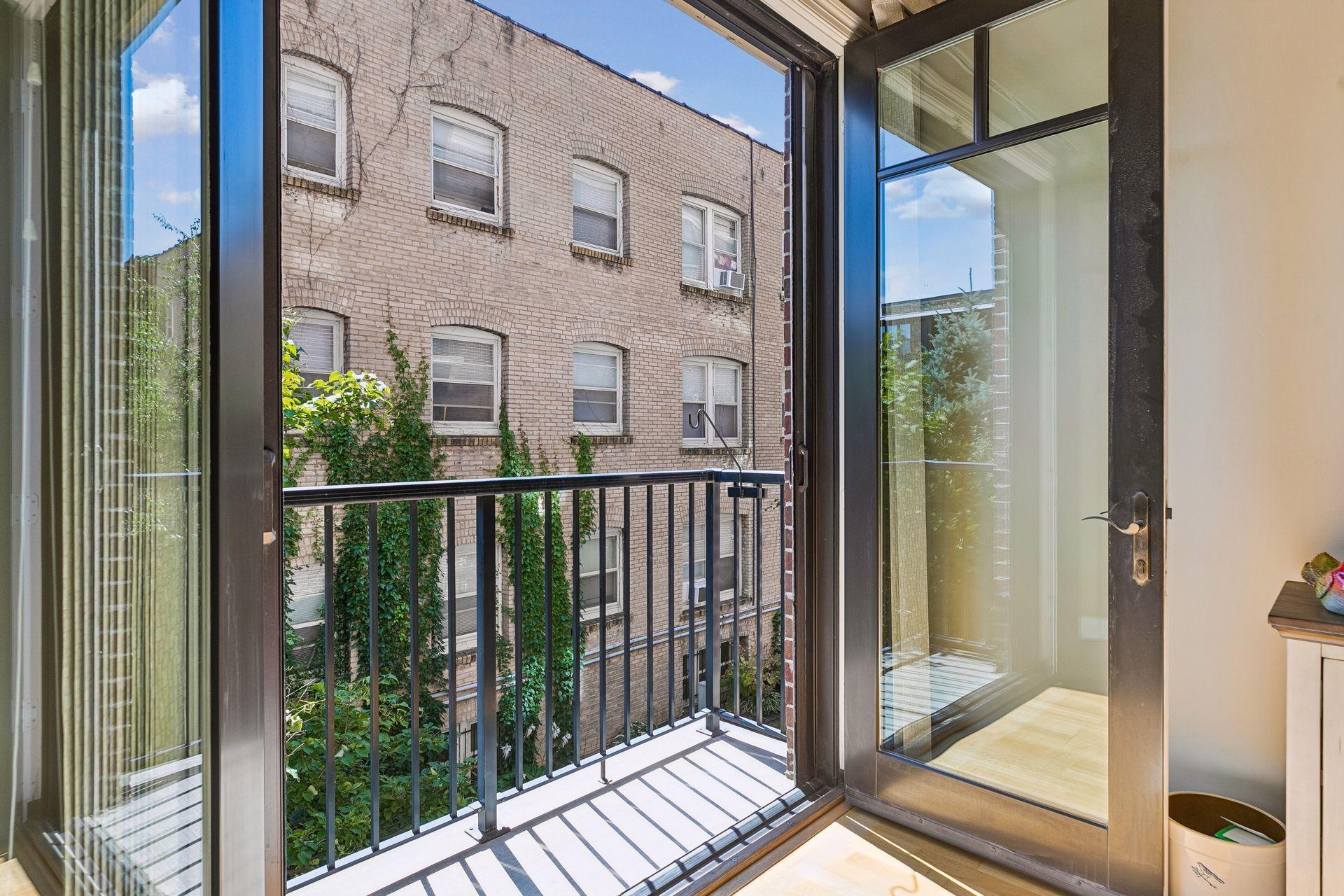 370 Marshall Avenue Unit: 201
