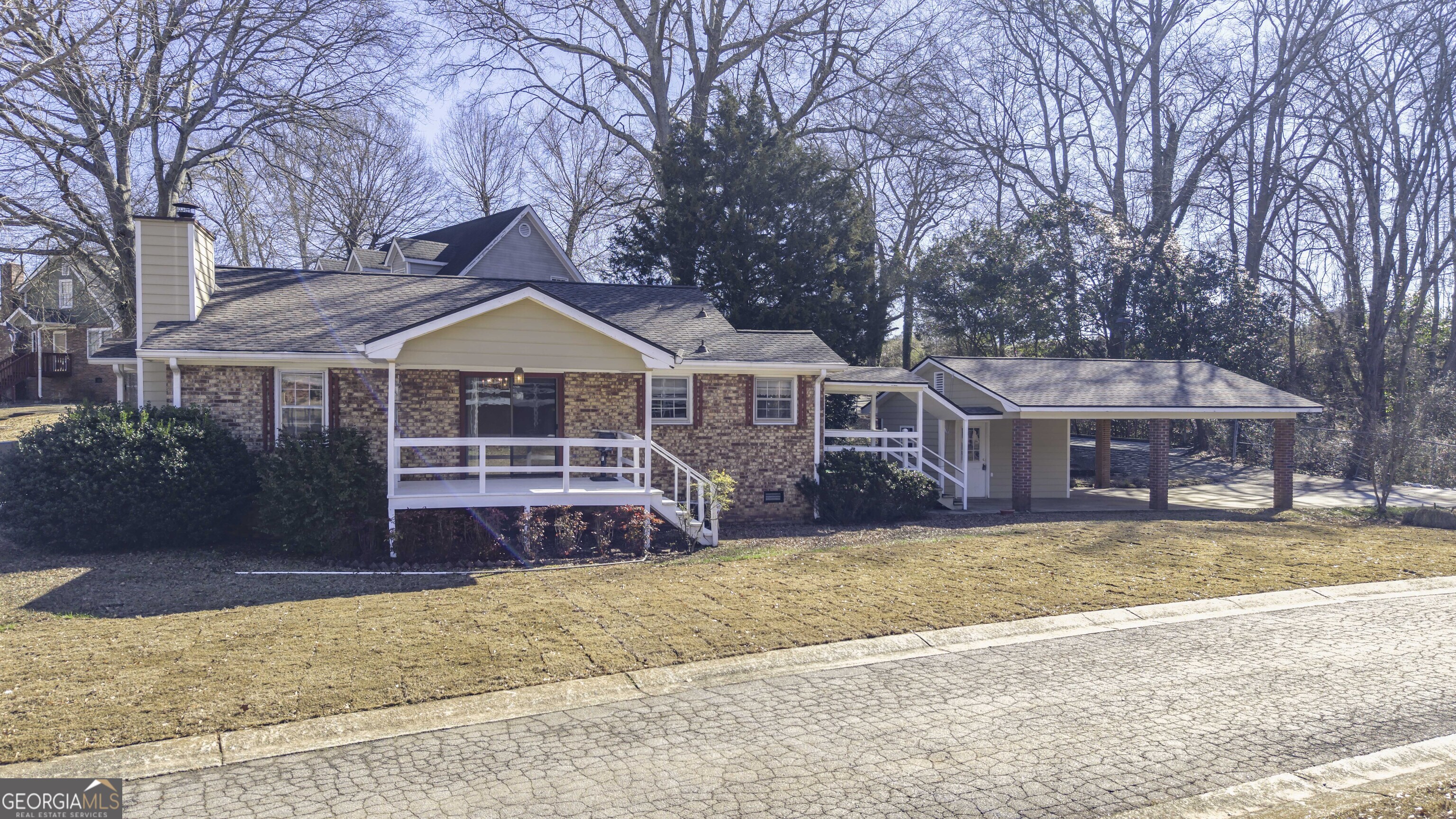 113 Oxford Square
