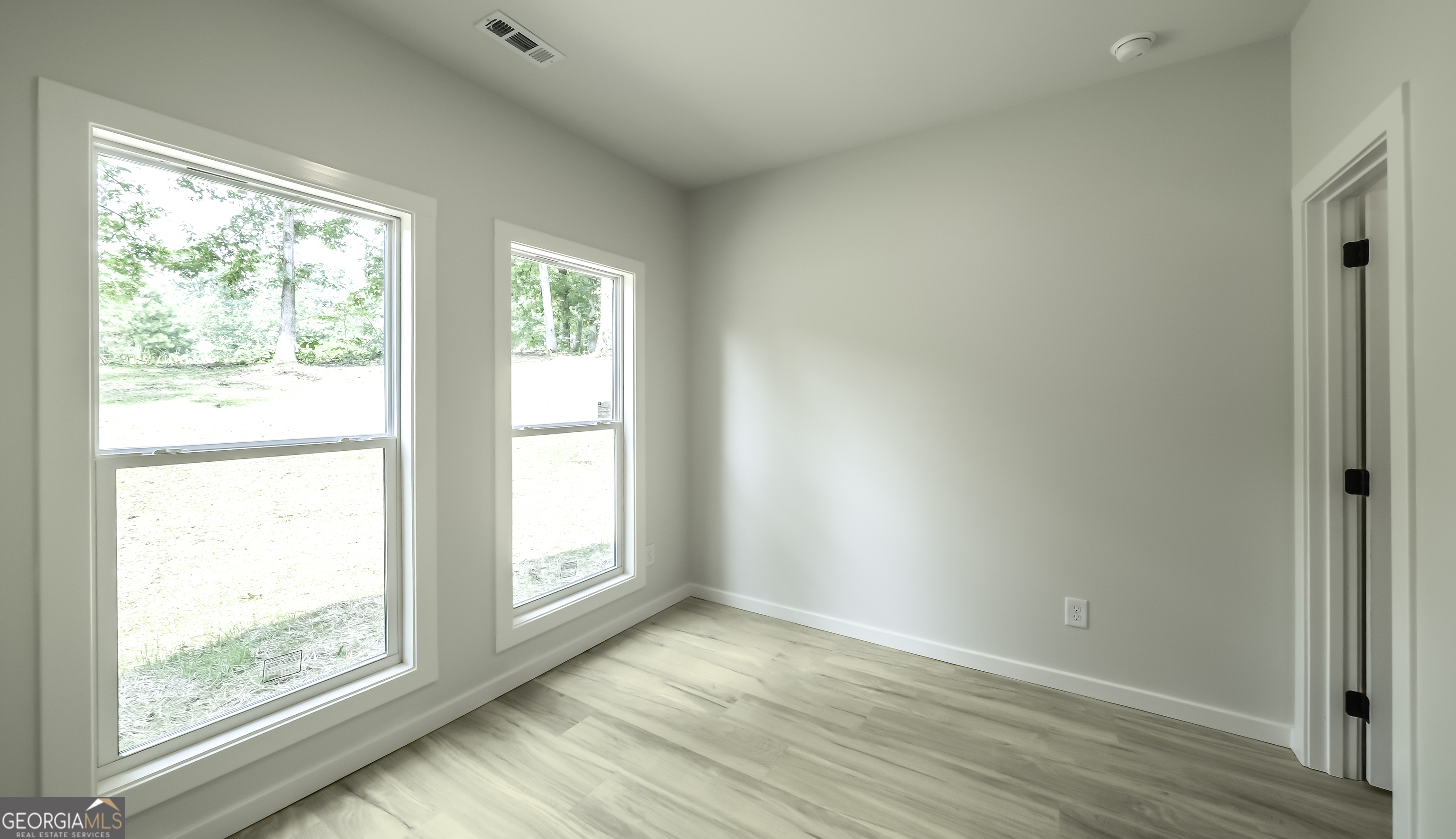530 Tree Ridge