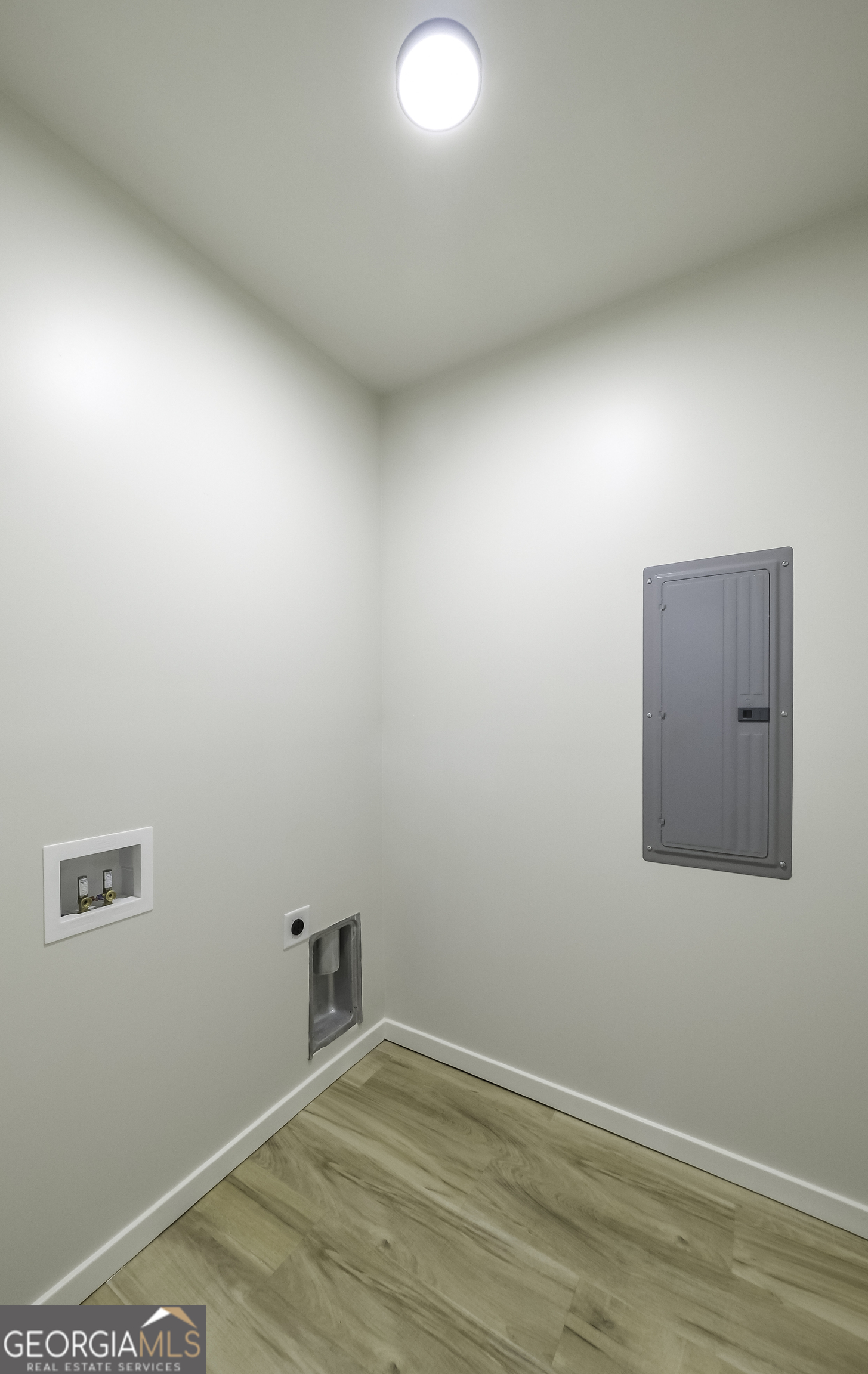 530 Tree Ridge