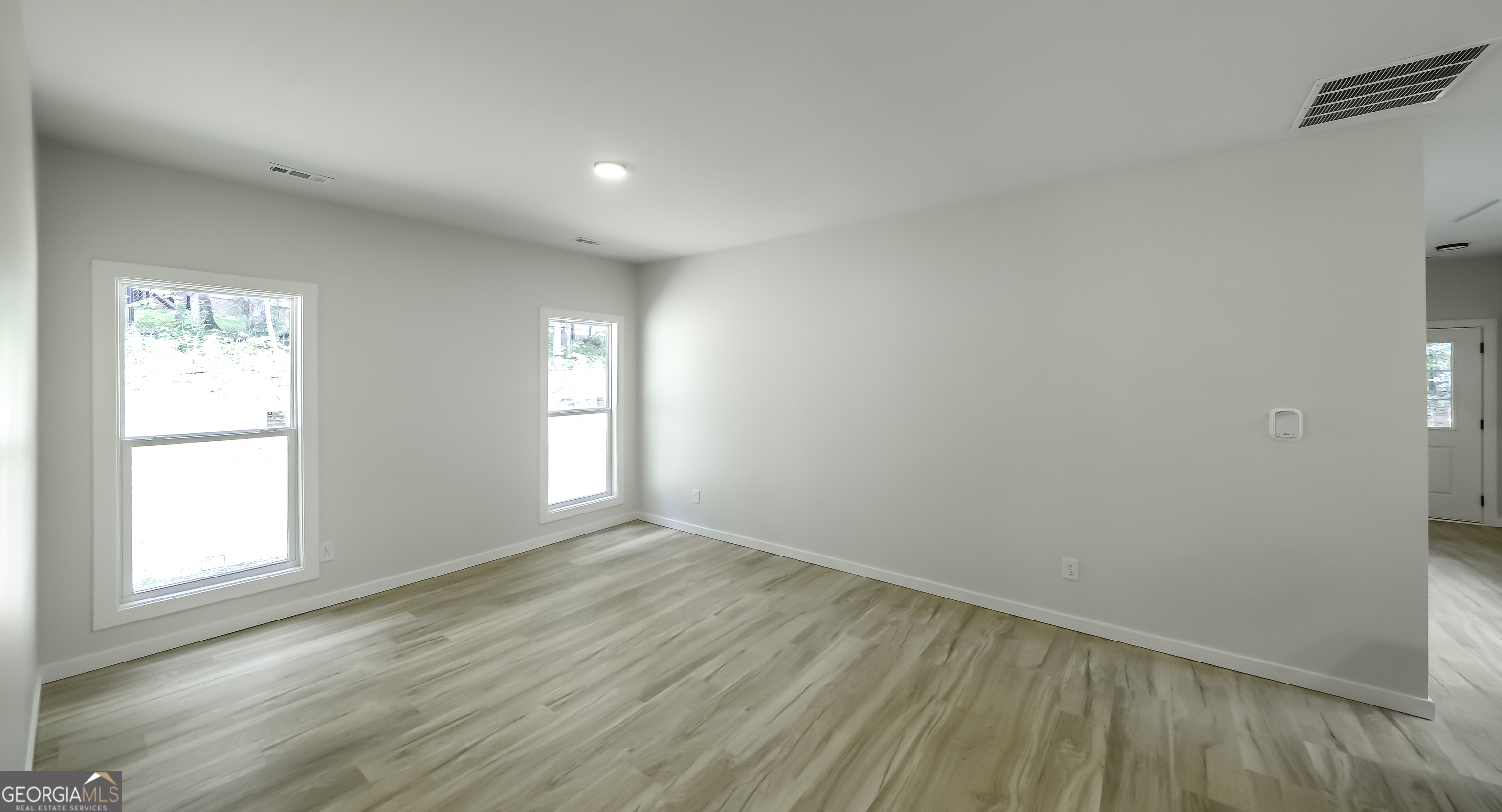 530 Tree Ridge