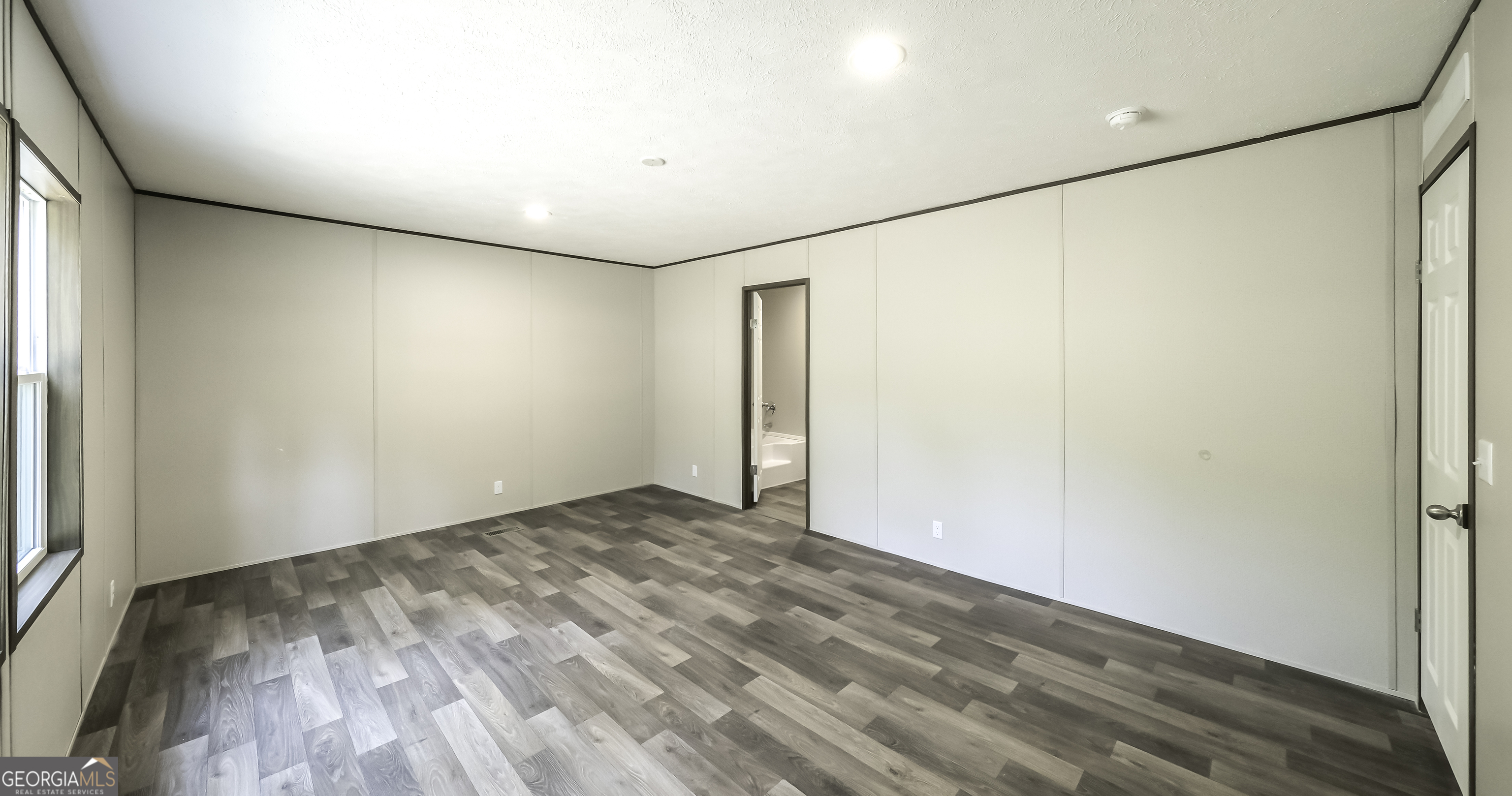 534 Tree Ridge