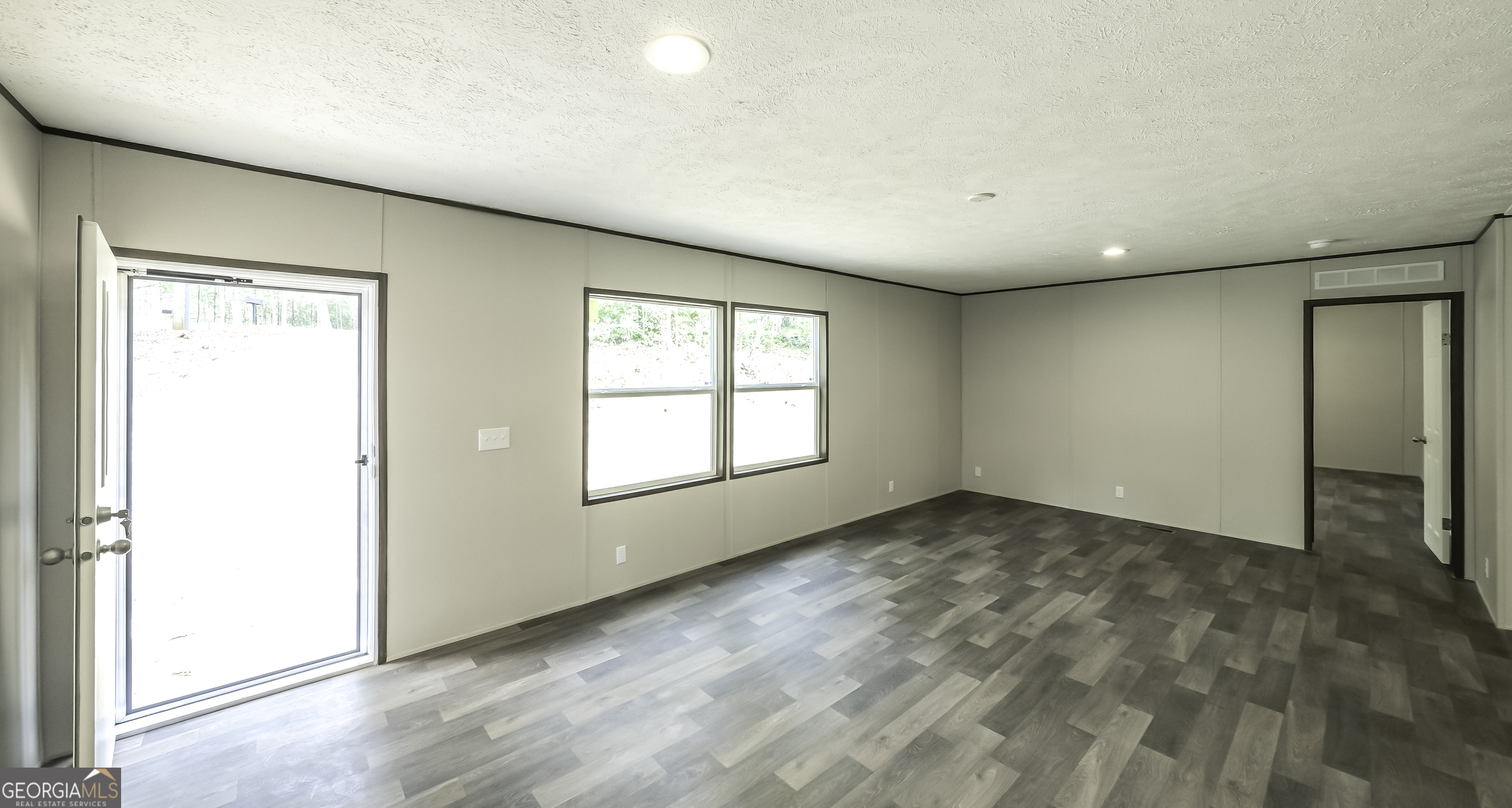 534 Tree Ridge
