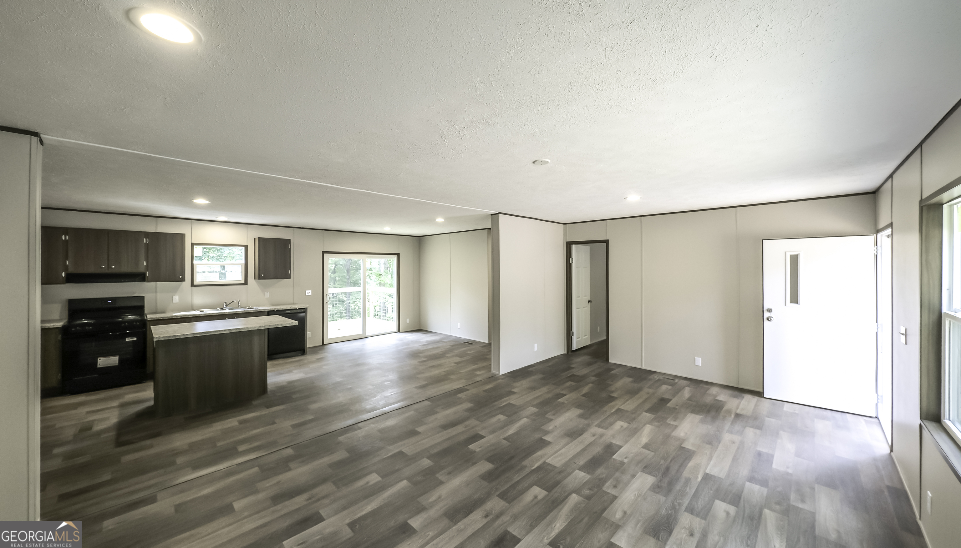 534 Tree Ridge