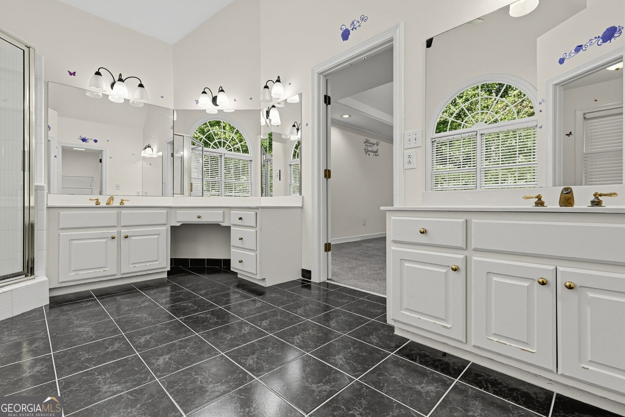 3535 Greenshire Court