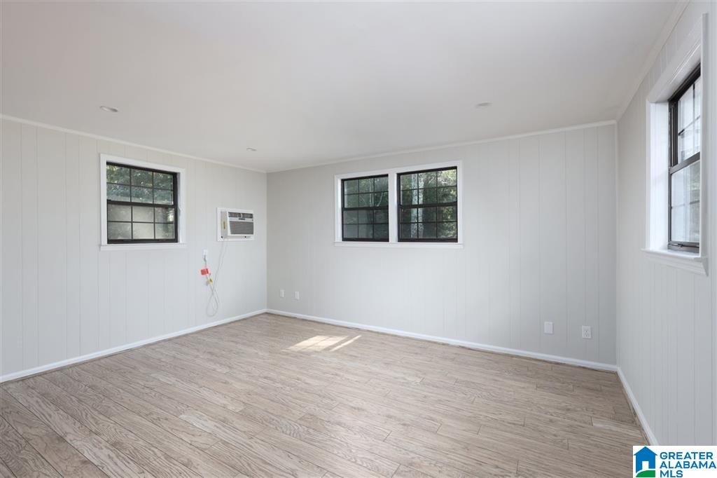 2339 DARTMOUTH CIRCLE