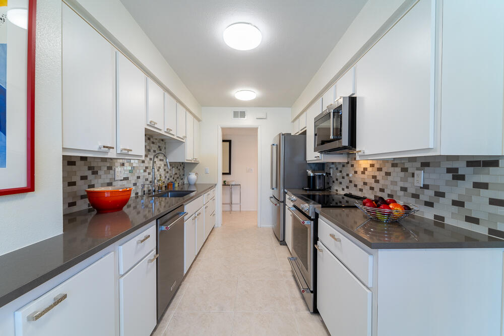 34311 Calle Las Palmas