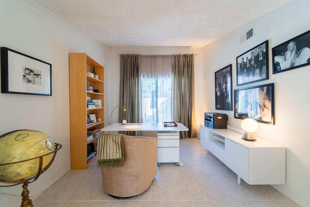 34311 Calle Las Palmas