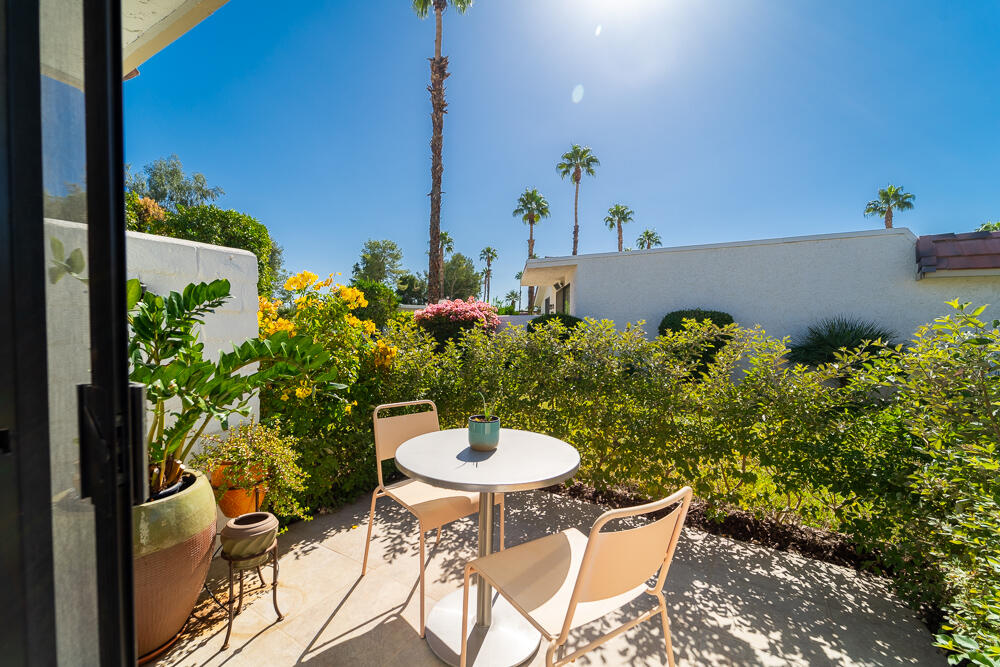 34311 Calle Las Palmas