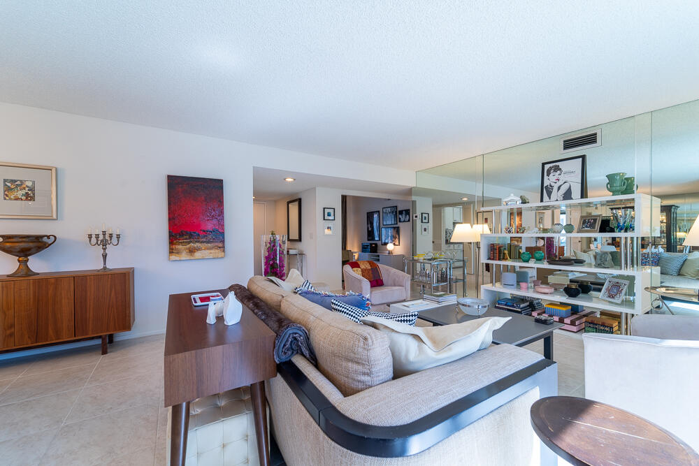 34311 Calle Las Palmas