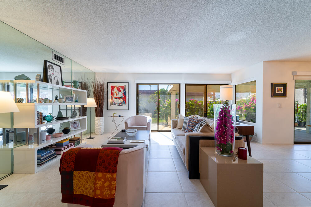 34311 Calle Las Palmas