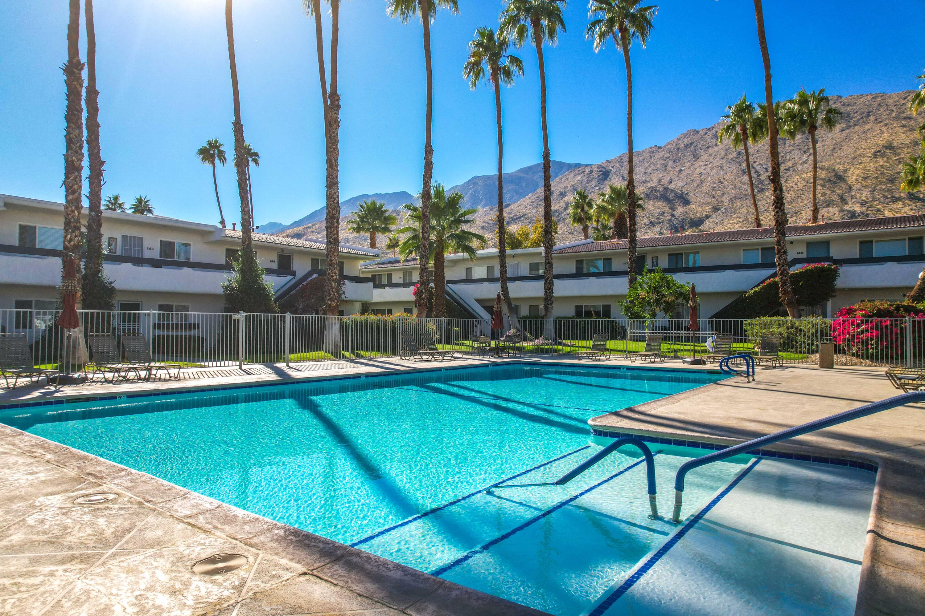 1950 S Palm Canyon DR Unit: 171