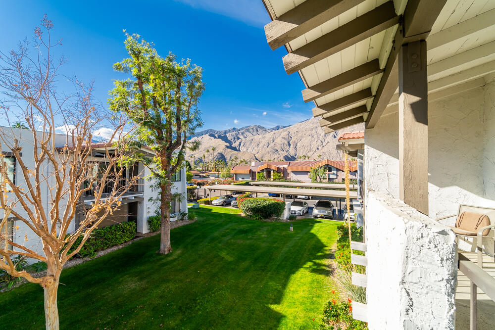 1050 E Ramon RD Unit: 116