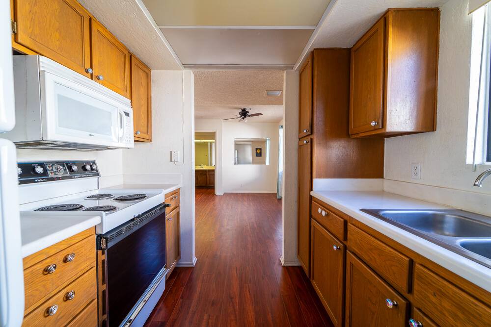 1050 E Ramon RD Unit: 116