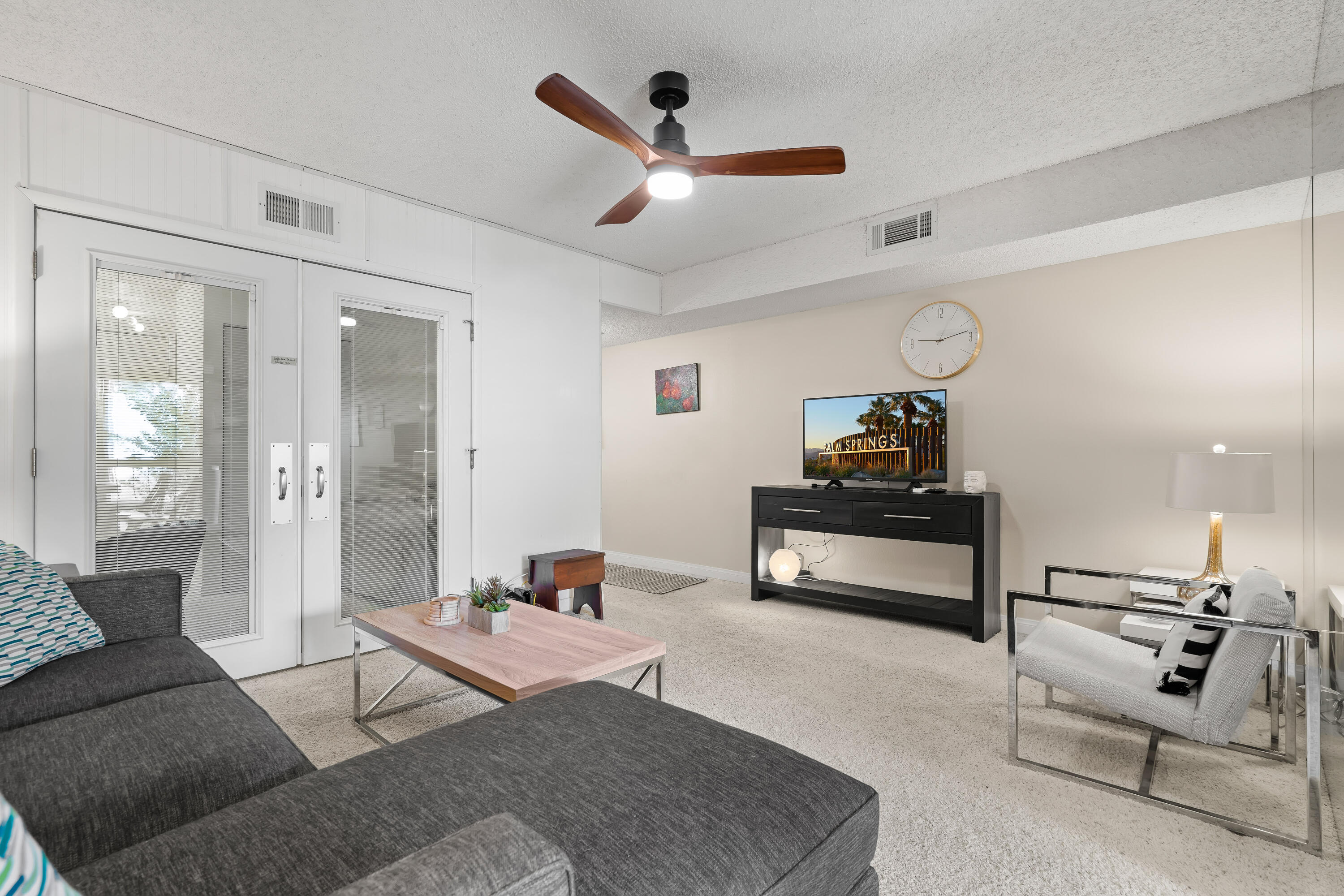 5300 E Waverly DR Unit: C4