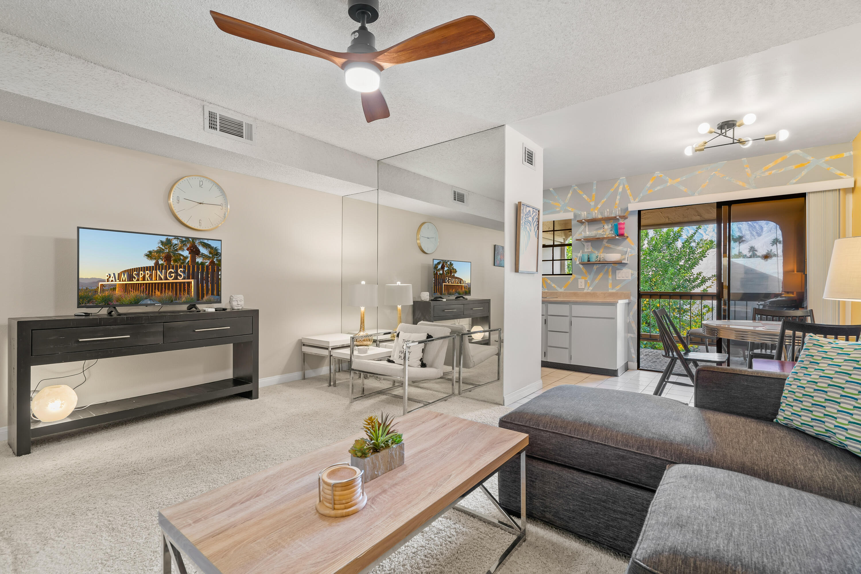 5300 E Waverly DR Unit: C4