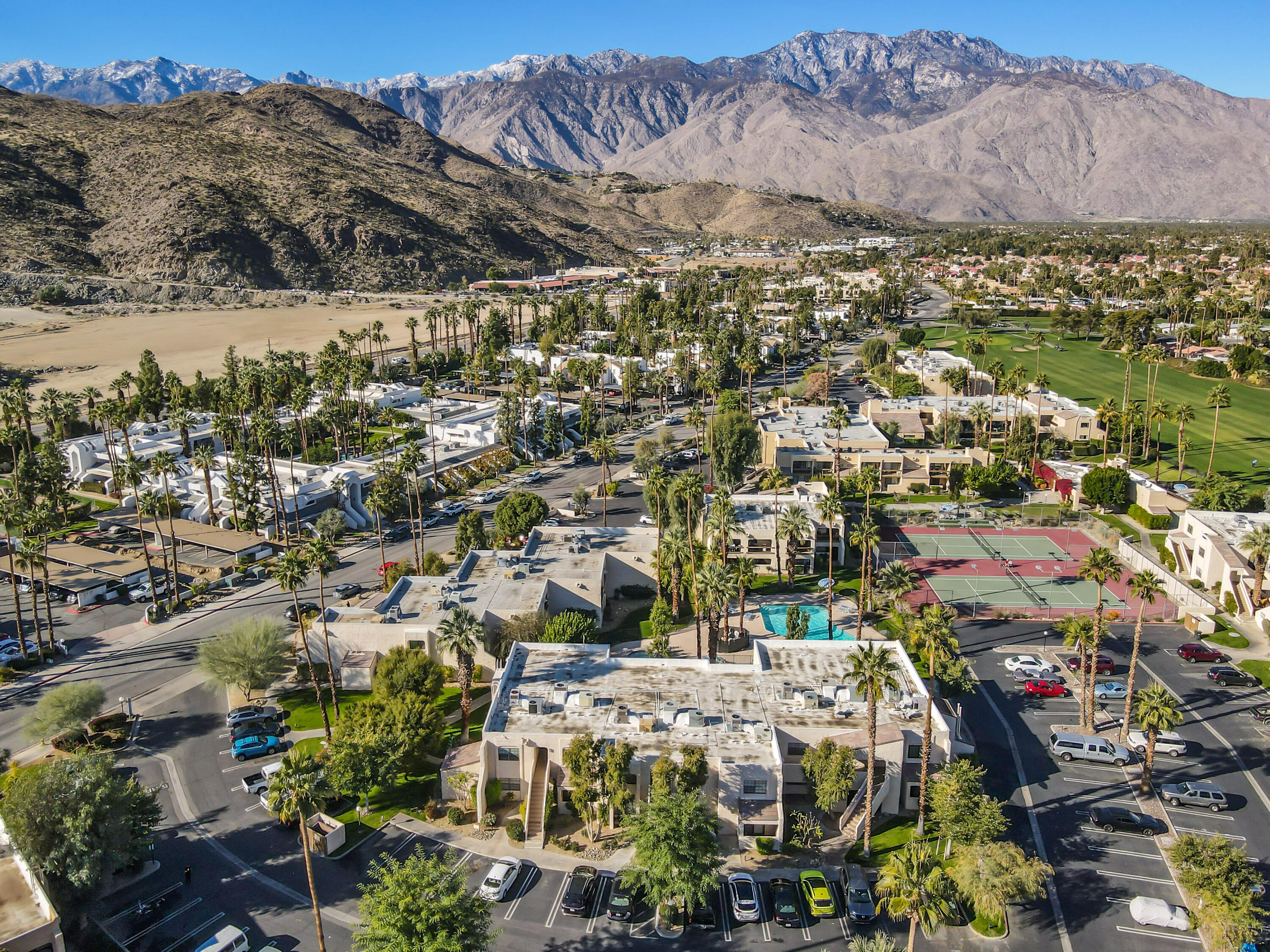 5300 E Waverly DR Unit: C4