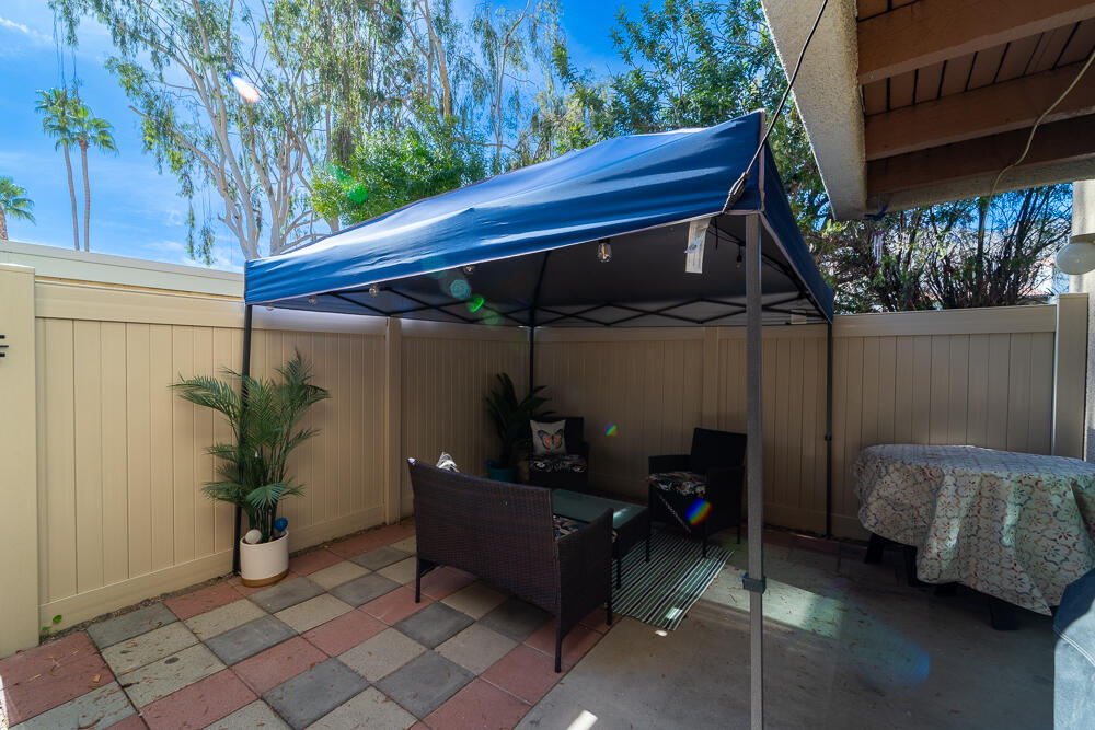 1268 E Ramon RD Unit: 9