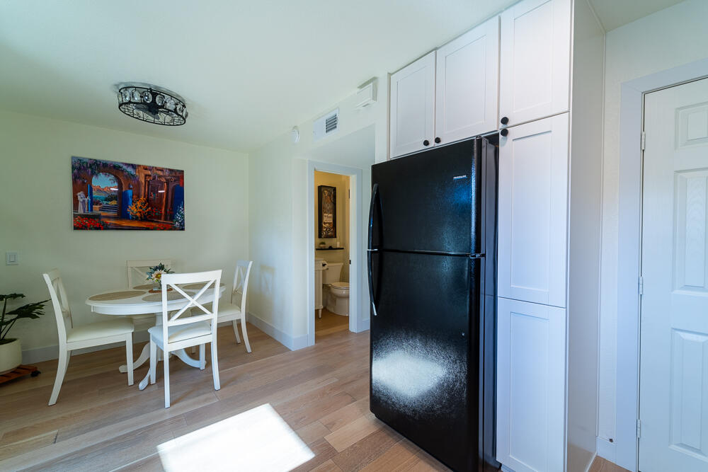 1268 E Ramon RD Unit: 9