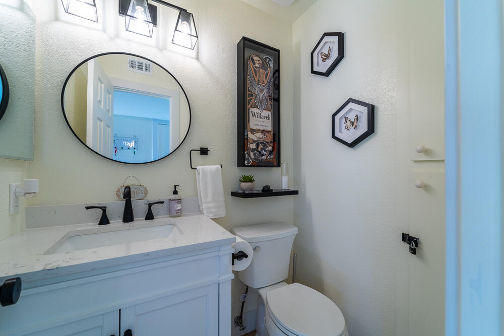 1268 E Ramon RD Unit: 9