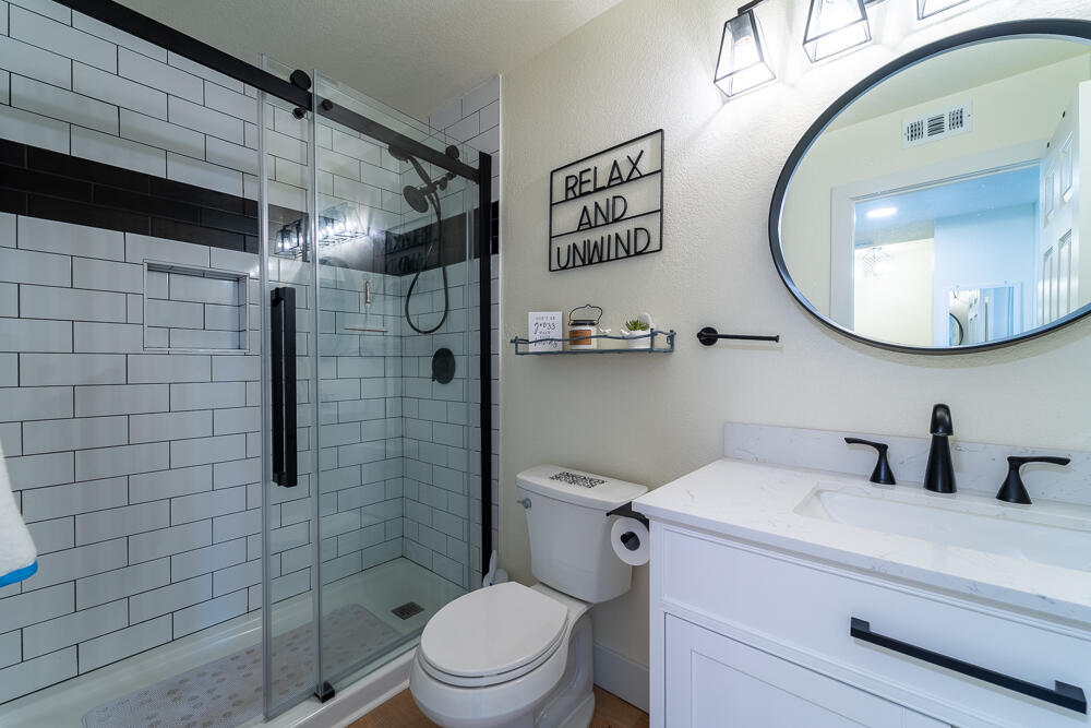 1268 E Ramon RD Unit: 9